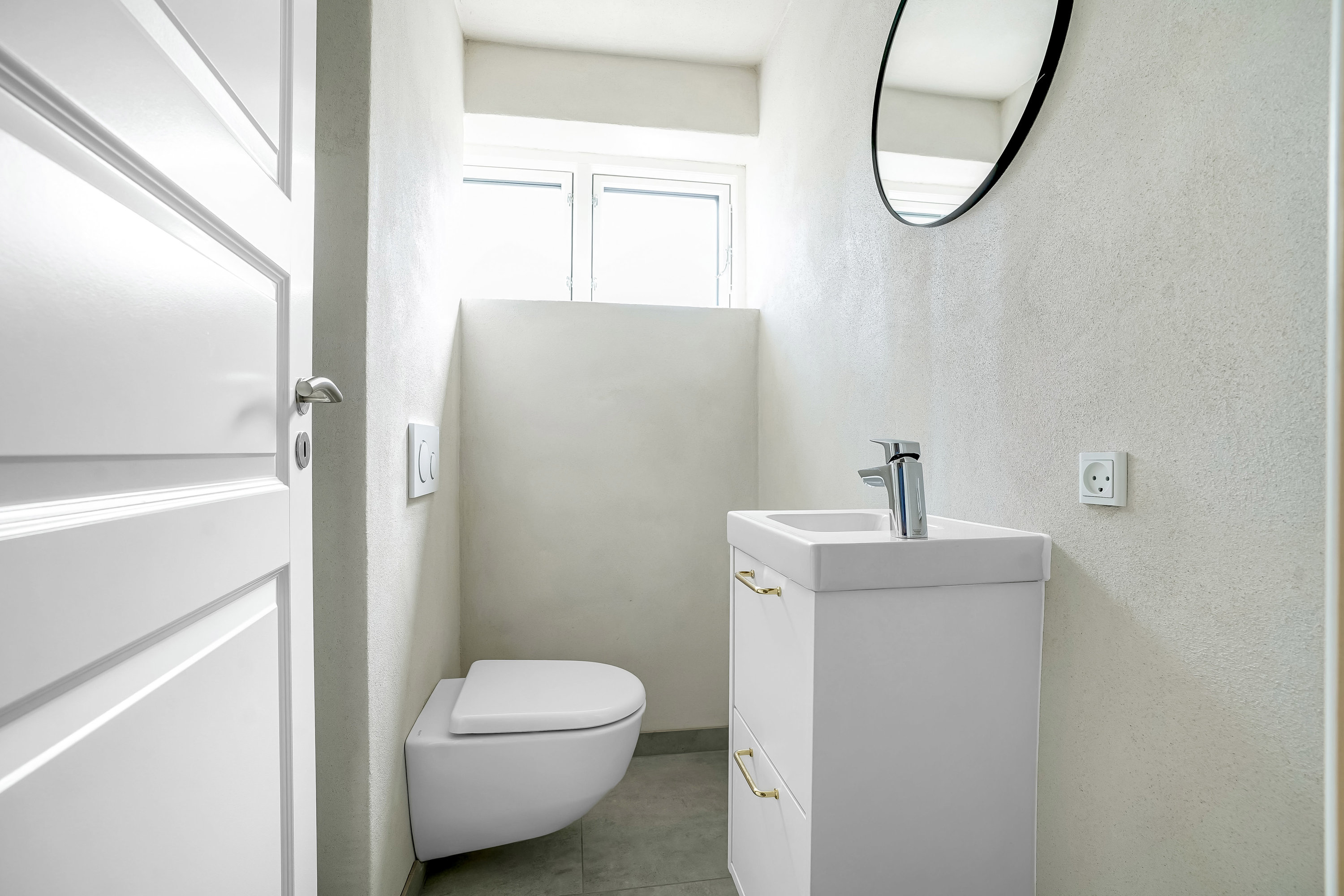 Fremhævet toilet billede i fuldskærmstilstand. Billede af Bogensevej 32, Næsby, 5270 Odense N