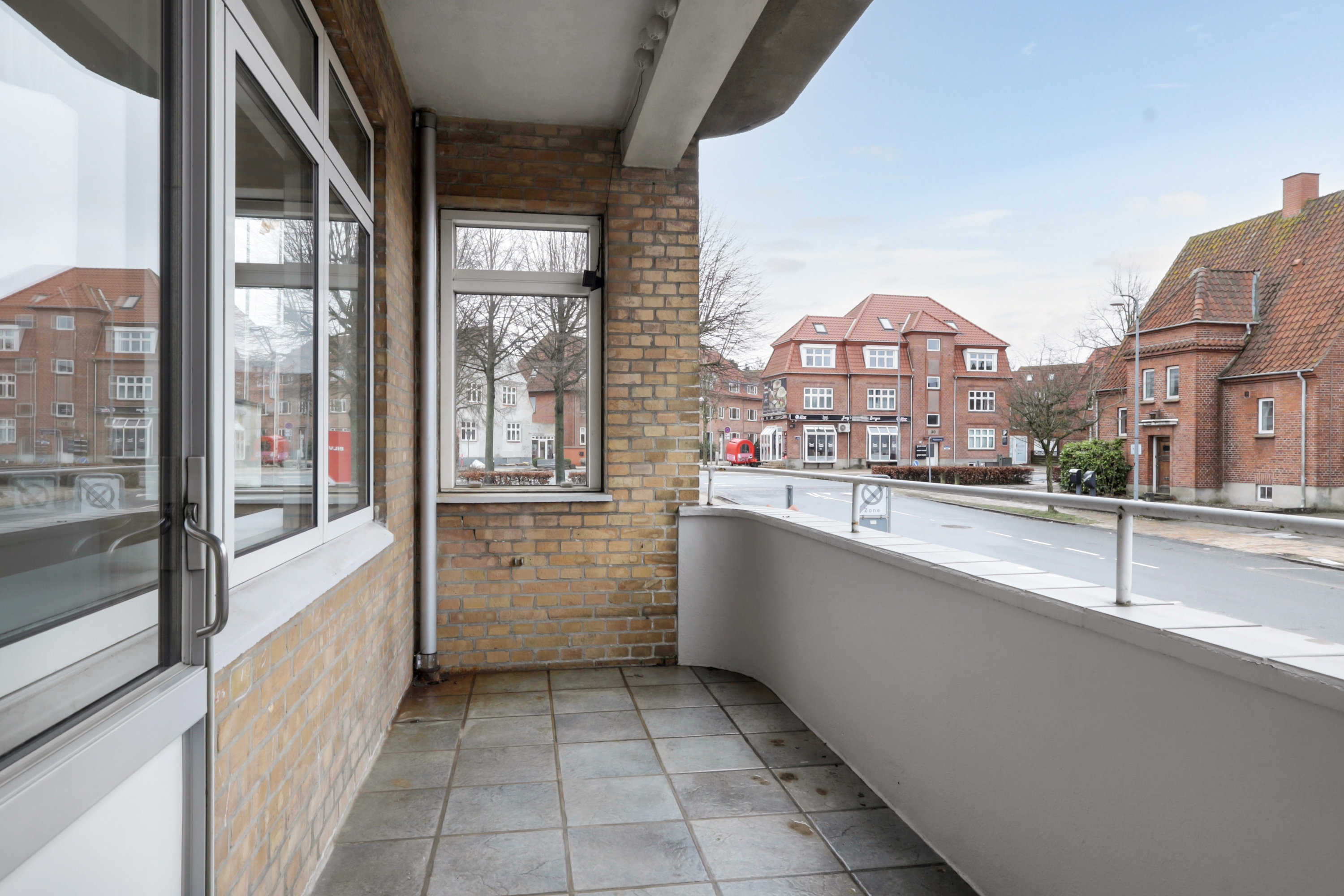 Fremhævet  billede i fuldskærmstilstand. Billede af Rosenlunden 3, st., 5000 Odense C