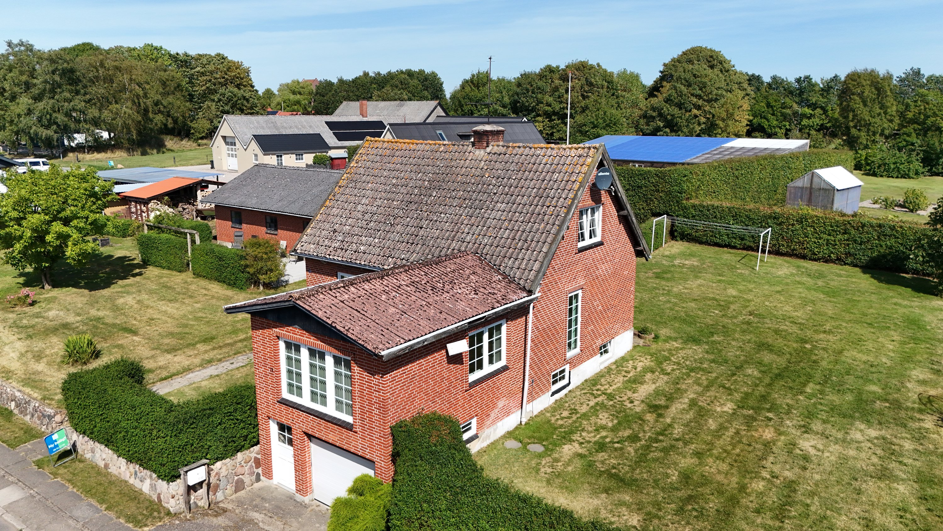 Fremhævet drone1 billede i fuldskærmstilstand. Billede af Søndermarksvej 13+11, Stenild, 9500 Hobro