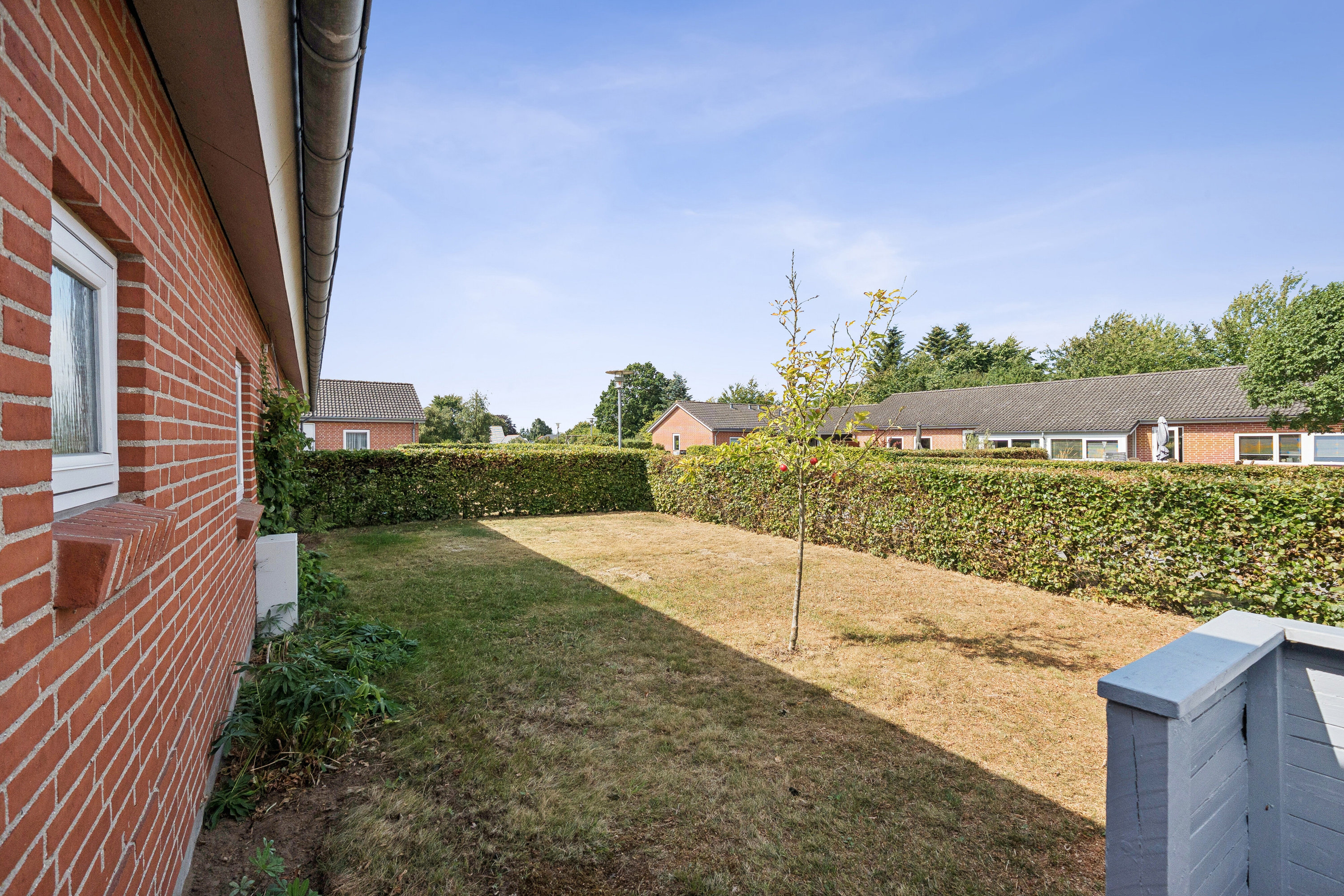 Fremhævet set fra haven billede i fuldskærmstilstand. Billede af Agerlund 13, Astrup, 9800 Hjørring