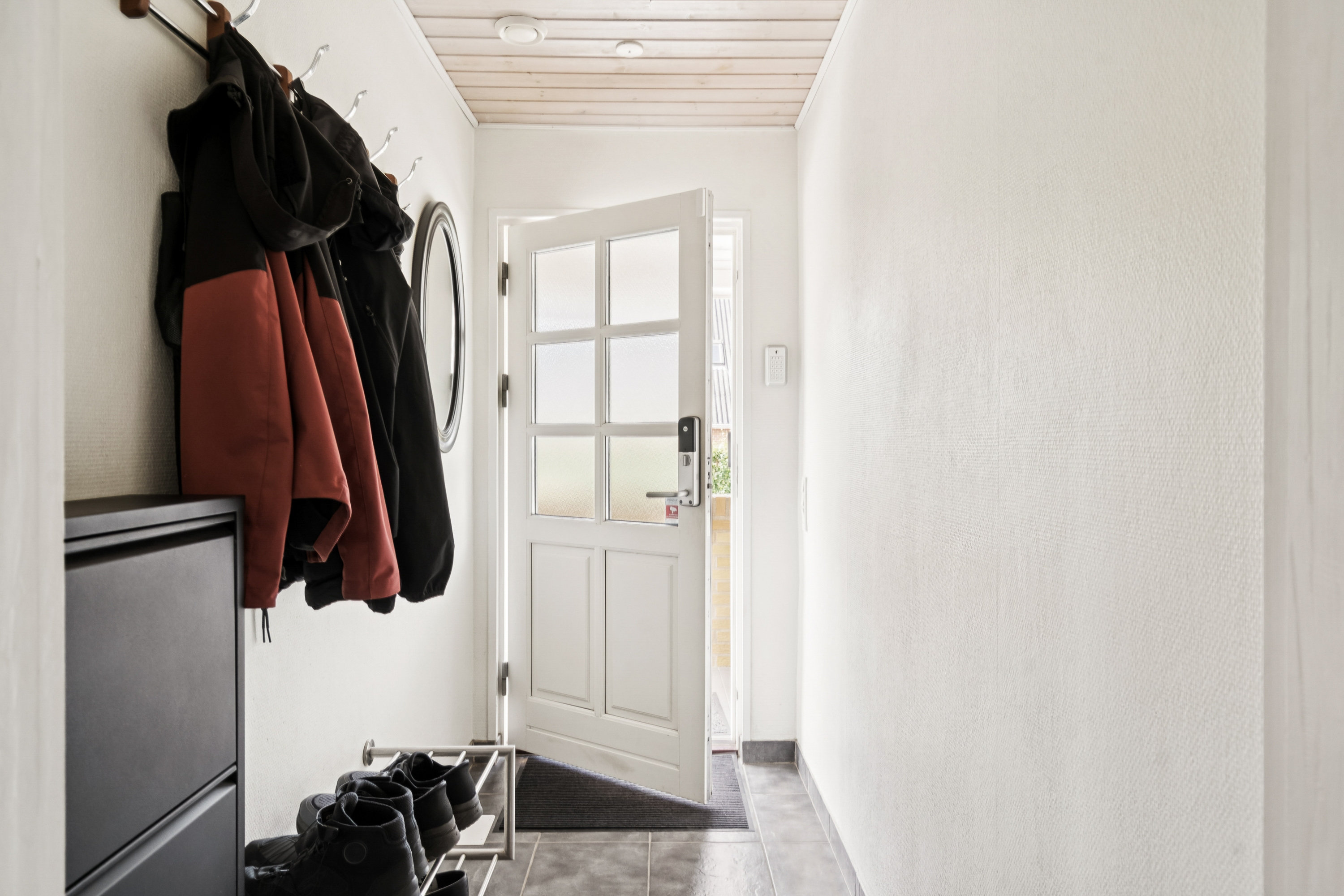 Fremhævet gang billede i fuldskærmstilstand. Billede af Bjerrevej 13, 8840 Rødkærsbro