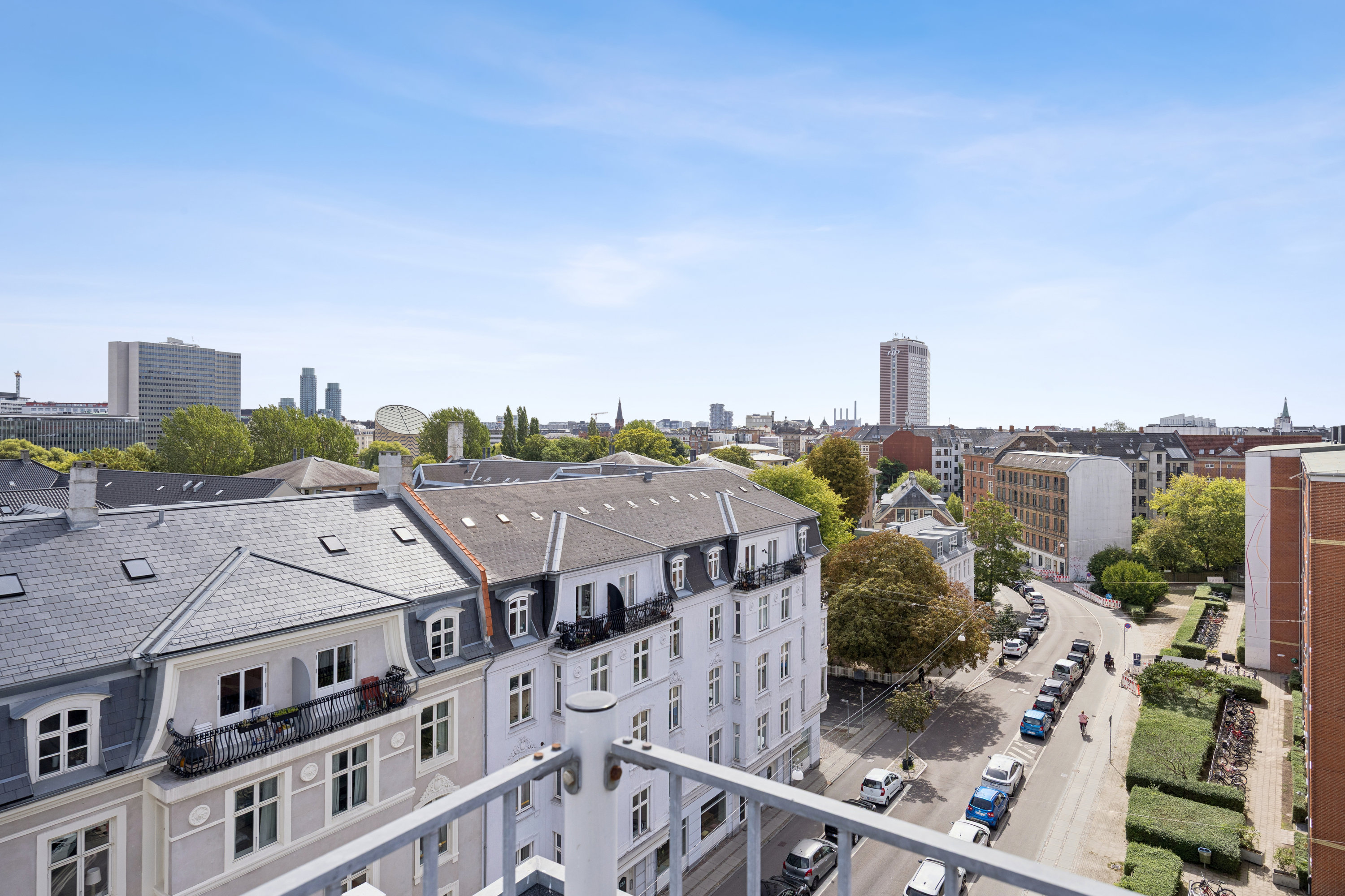 Fremhævet udsigt billede i fuldskærmstilstand. Billede af Vodroffsvej 33, 5. 20., 1900 Frederiksberg C