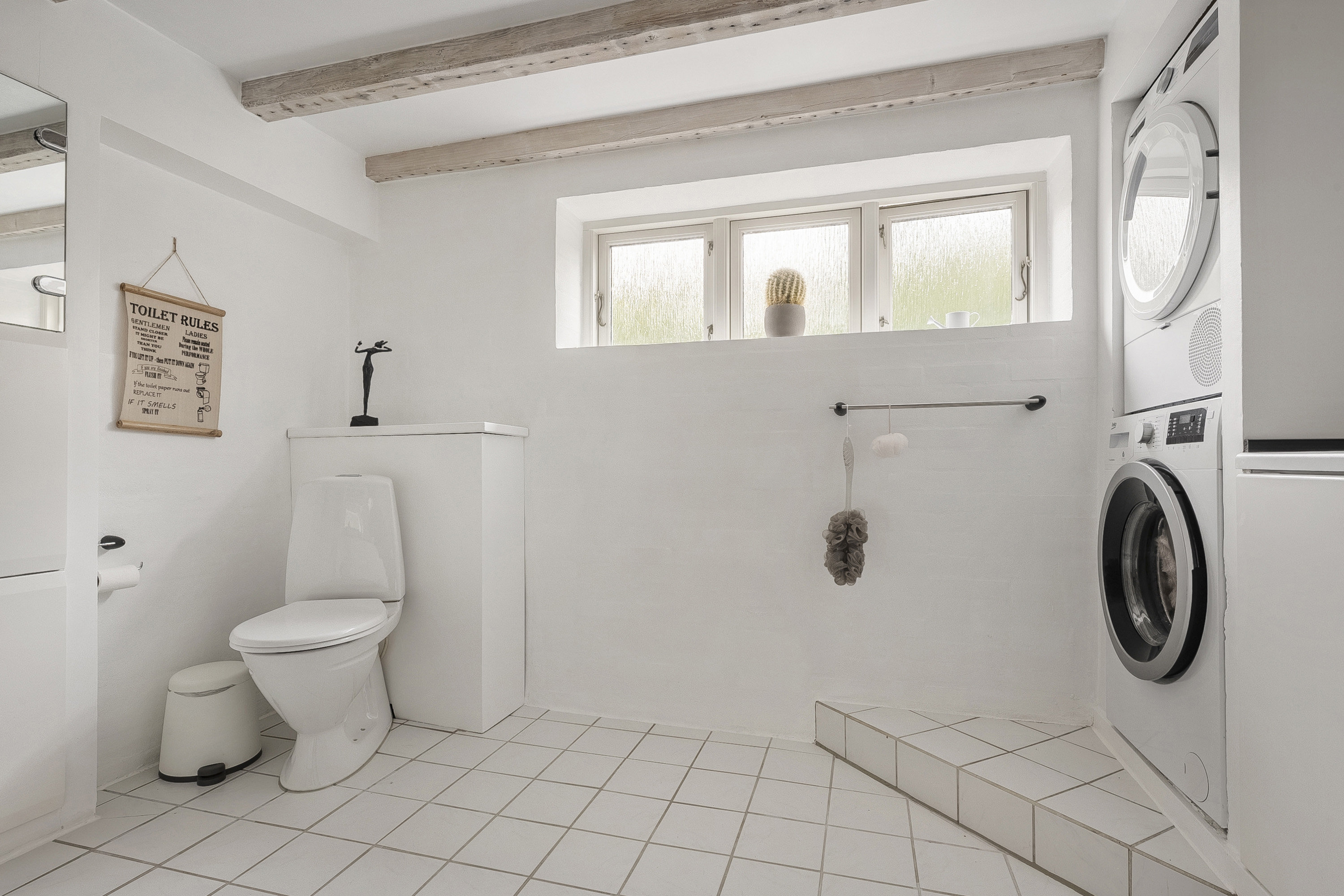 Fremhævet toilet billede i fuldskærmstilstand. Billede af Borgmestervej 25, 8700 Horsens