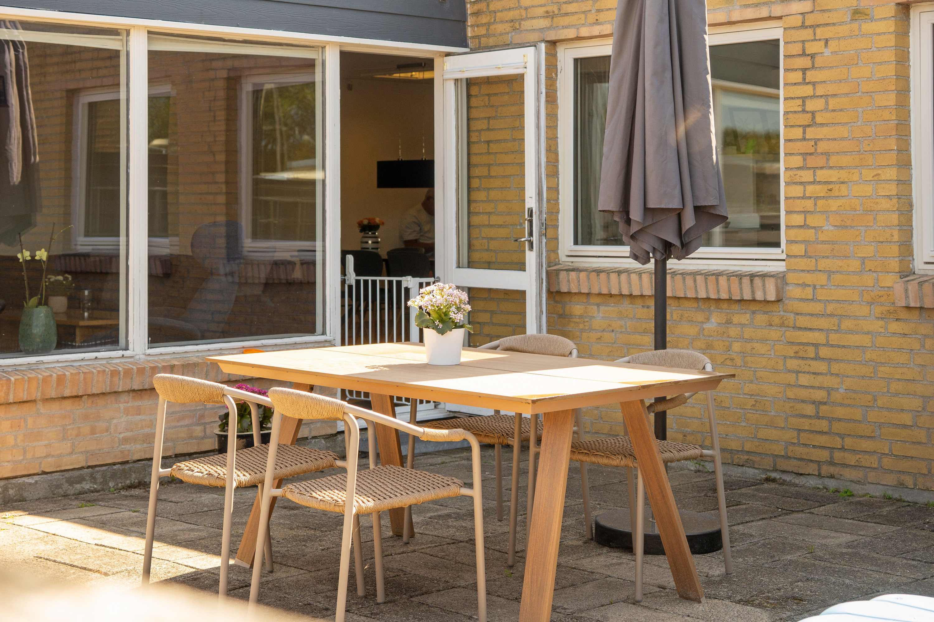 Fremhævet terrasse billede i fuldskærmstilstand. Billede af Vættehøjen 8, 4700 Næstved