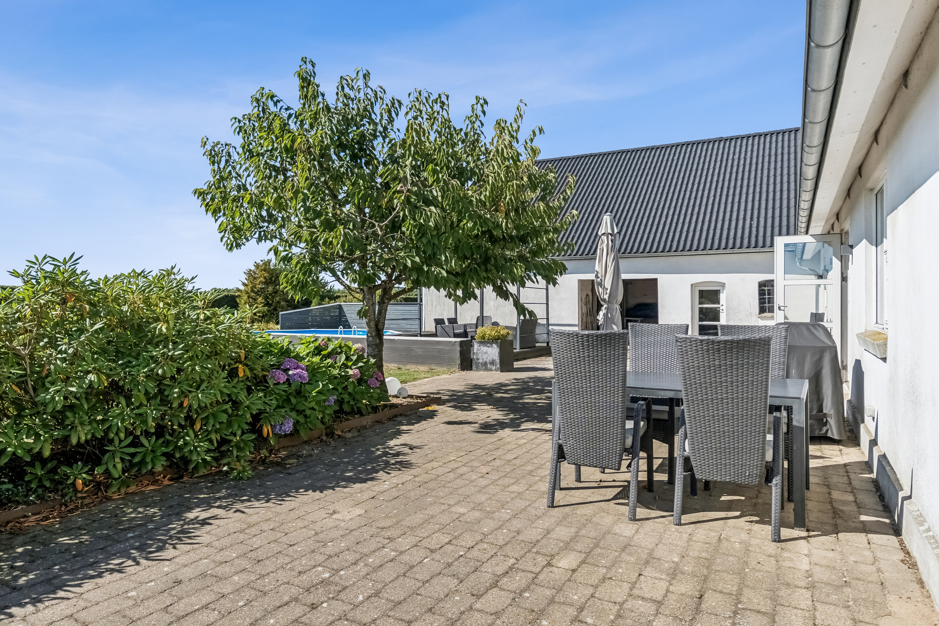 Fremhævet terrasse billede i fuldskærmstilstand. Billede af Boller Kærvej 46, 9830 Tårs