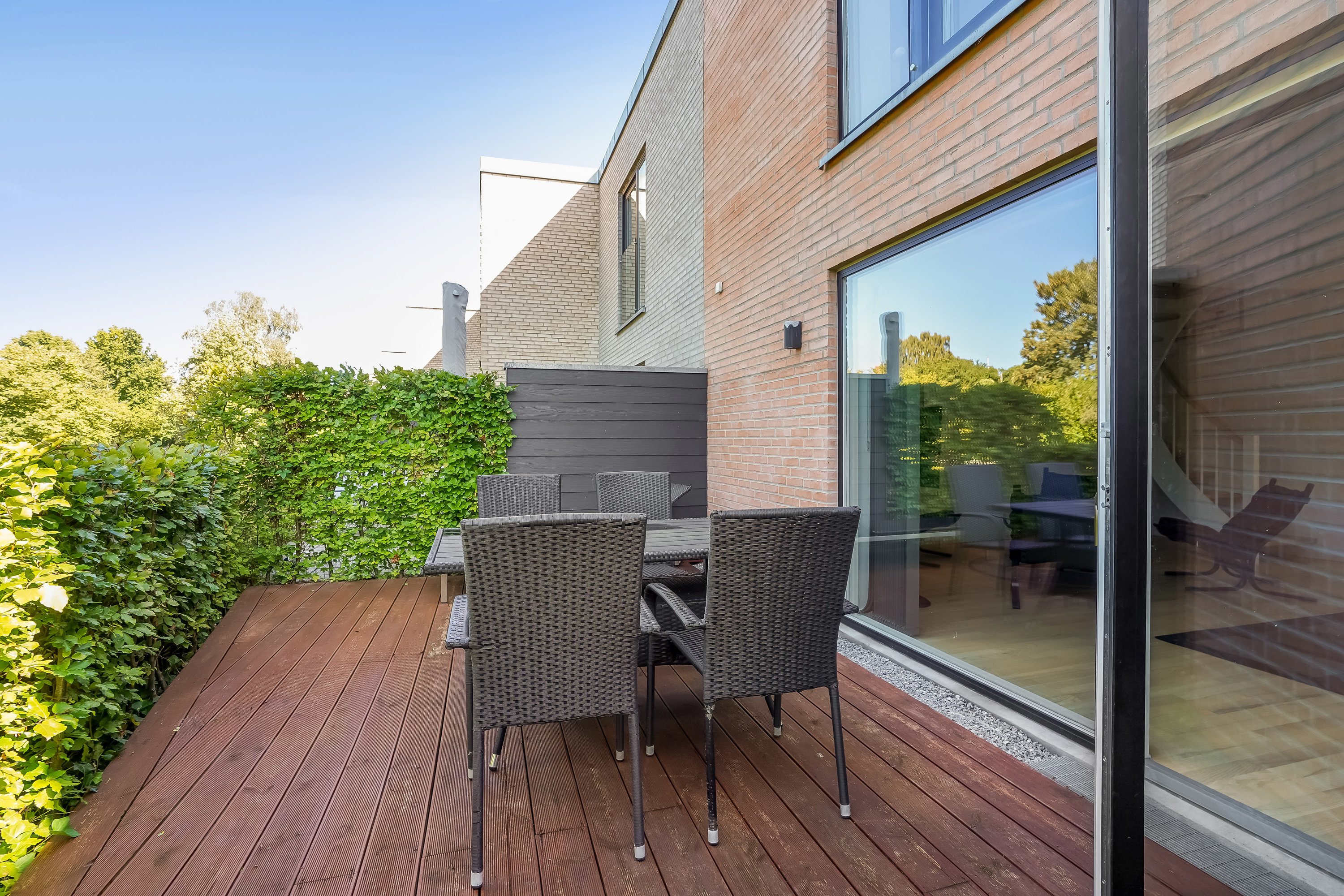 Fremhævet terrasse billede i fuldskærmstilstand. Billede af Guldrankevej 128, 5200 Odense V