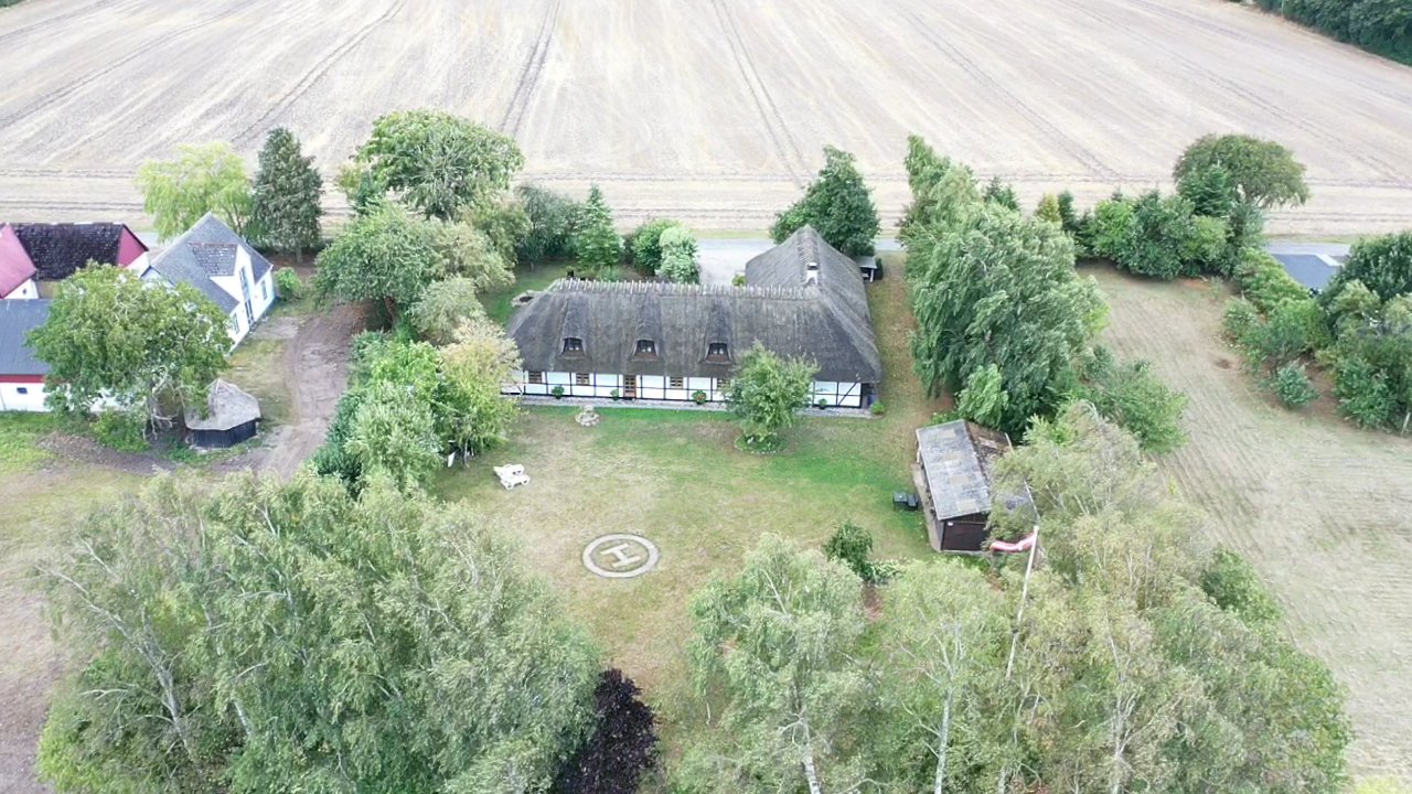 Fremhævet  billede i fuldskærmstilstand. Billede af Vesterskovvej 11, Bårse, 4750 Lundby
