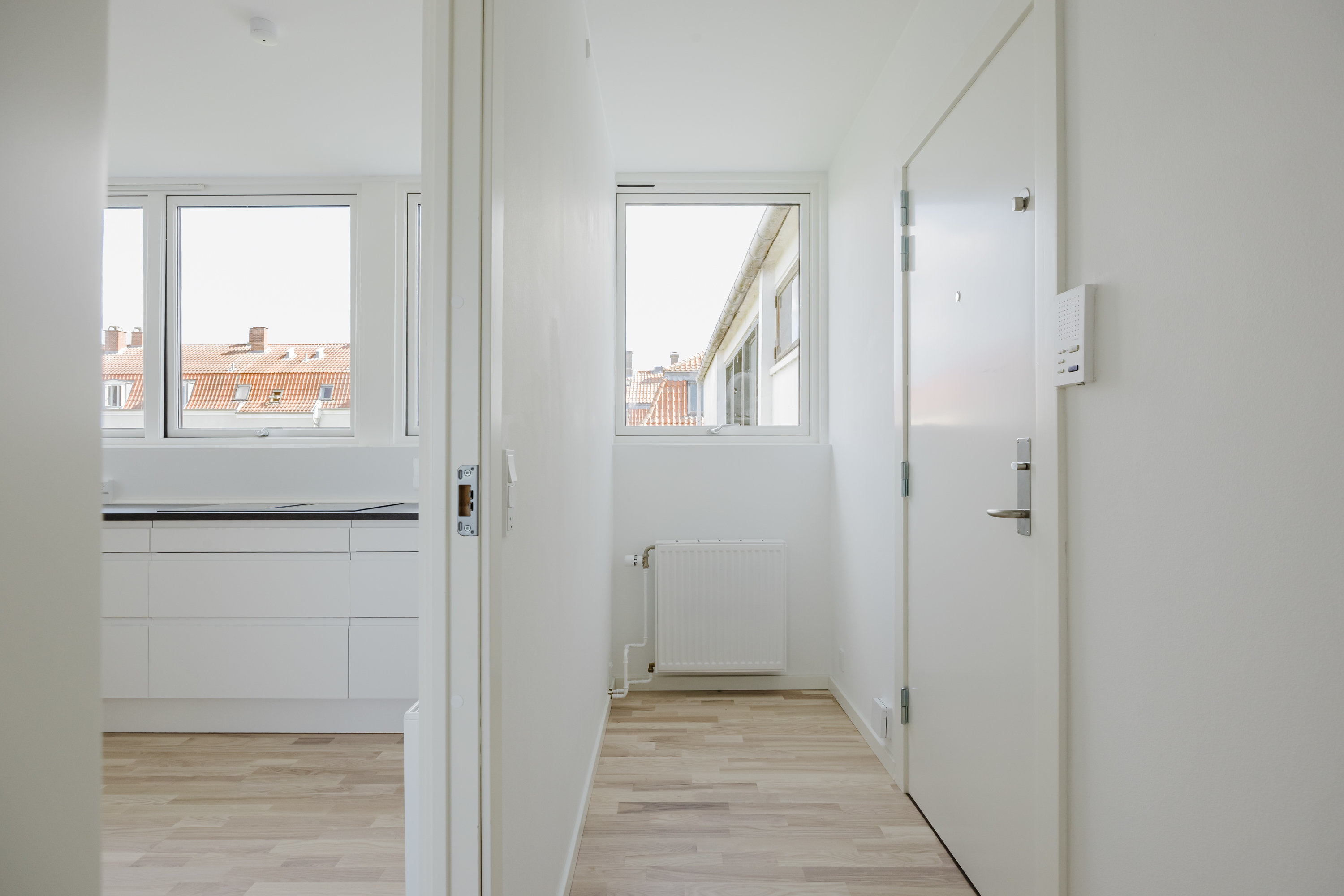 Fremhævet andet billede i fuldskærmstilstand. Billede af Utterslev Torv 30, 3. th., 2400 København NV