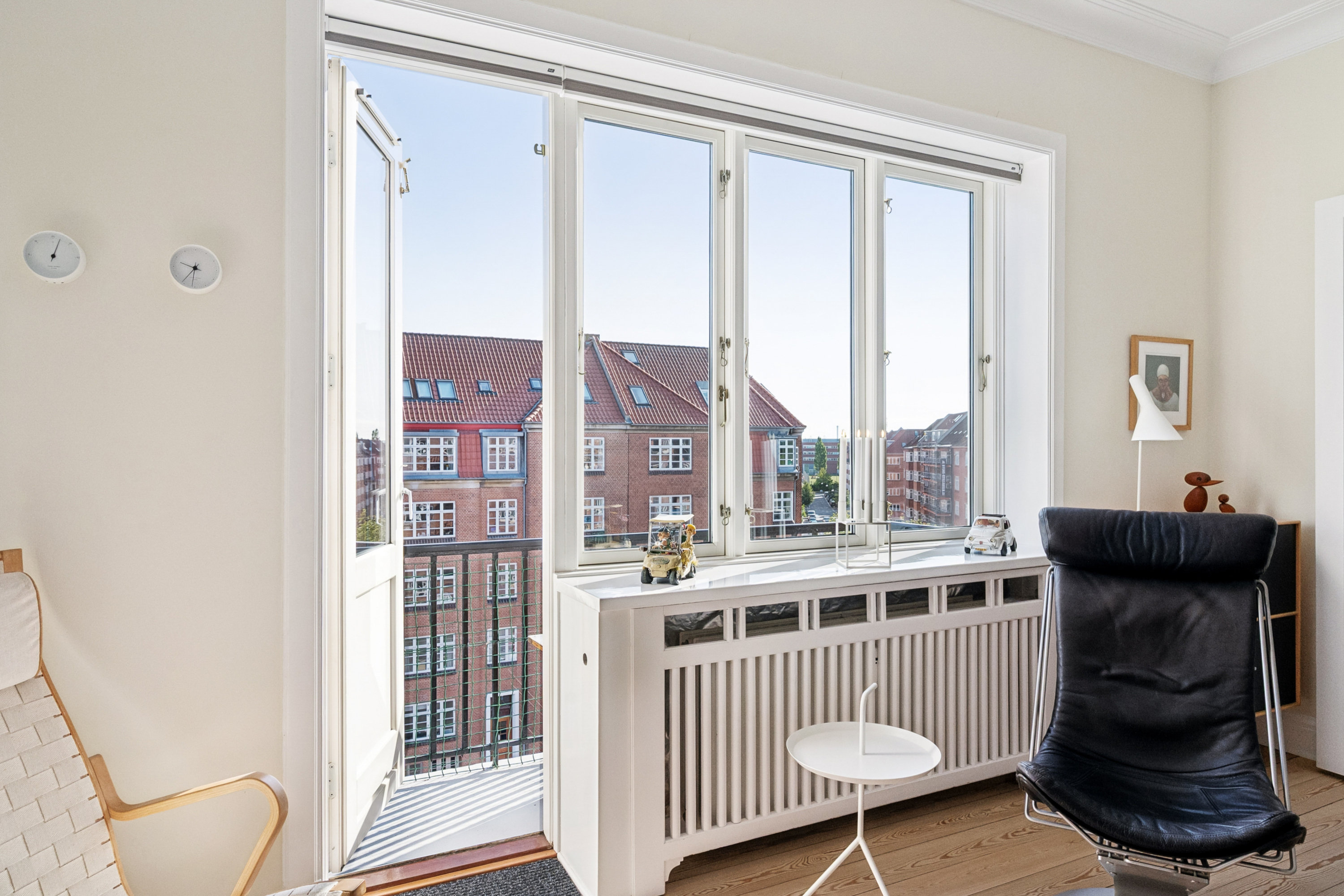 Fremhævet stue billede i fuldskærmstilstand. Billede af Søndre Ringgade 35, 4. th., 8000 Aarhus C