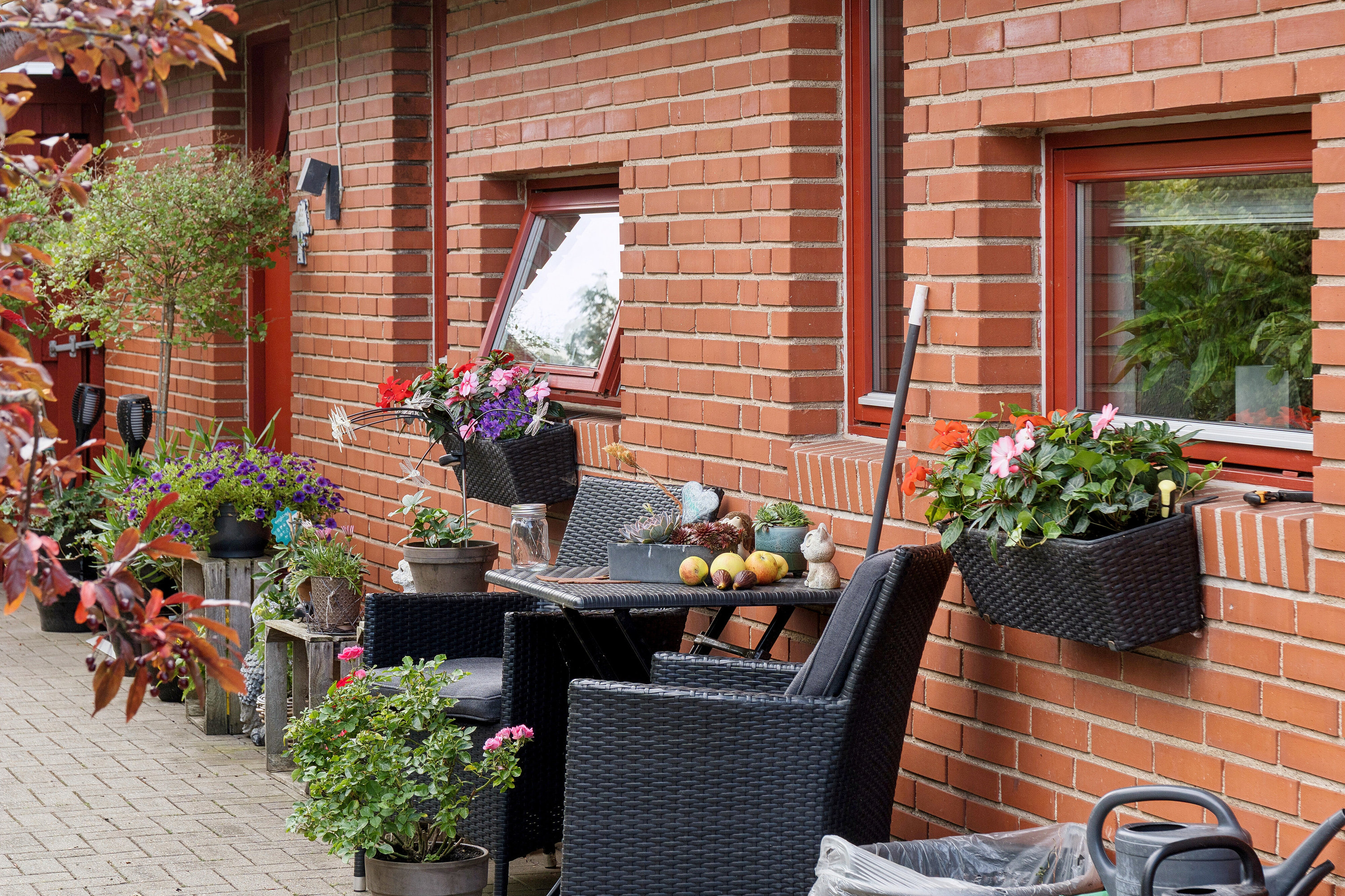 Fremhævet terrasse billede i fuldskærmstilstand. Billede af Solsortevej 5, 4760 Vordingborg