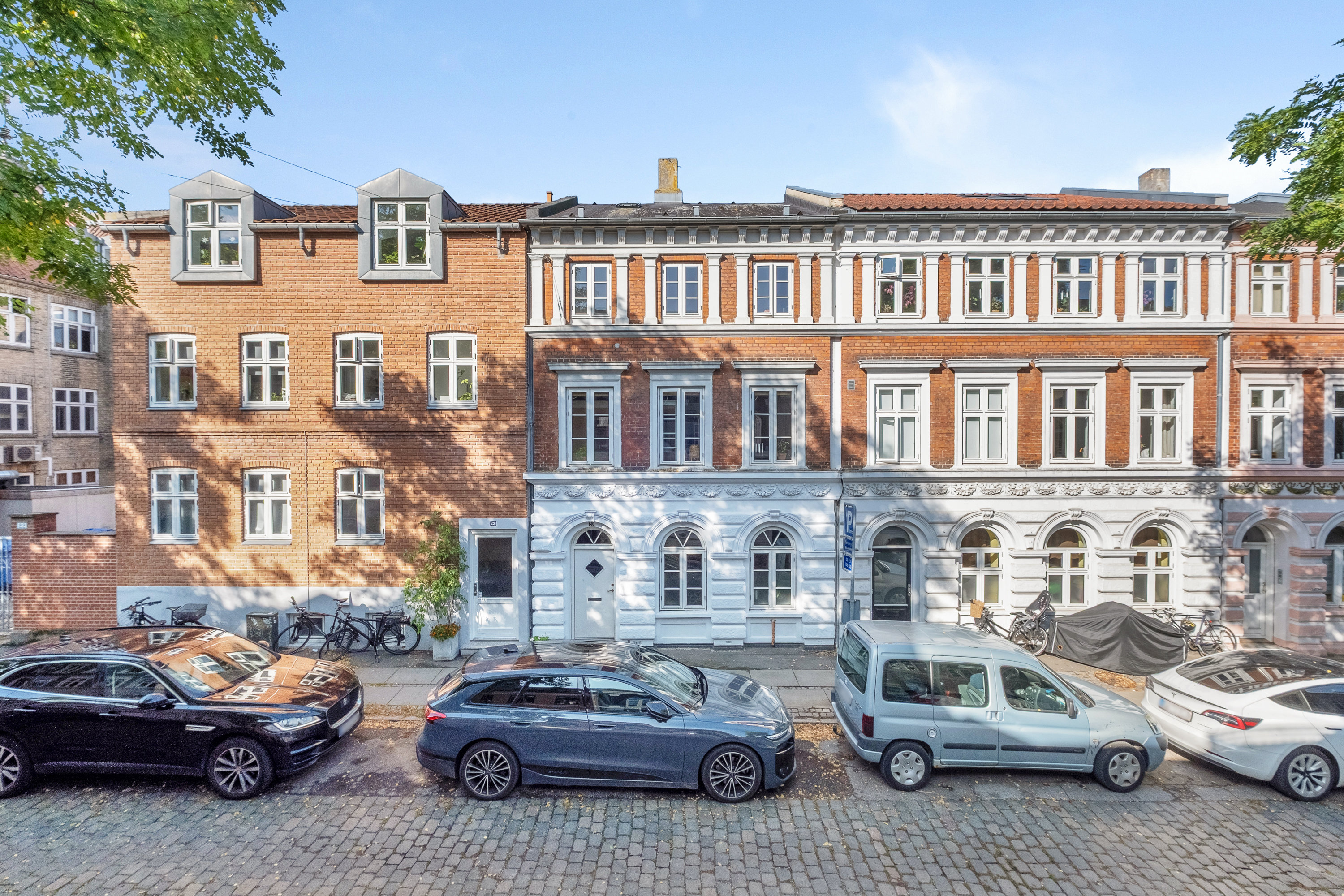 Fremhævet facade billede i fuldskærmstilstand. Billede af Helgolandsgade 20, 1., 8000 Aarhus C