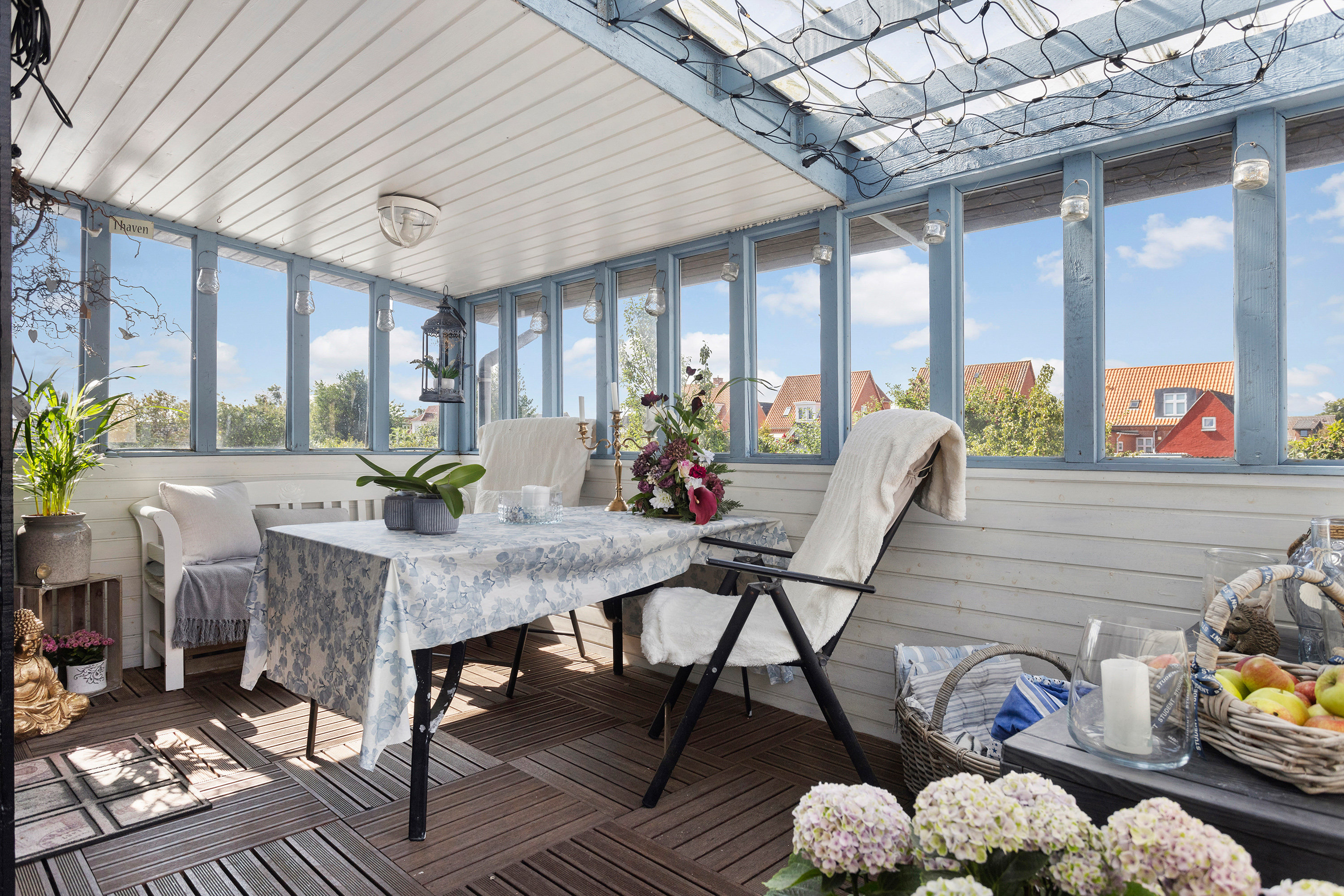 Fremhævet overdækket terrasse billede i fuldskærmstilstand. Billede af Elmevej 32, 9900 Frederikshavn