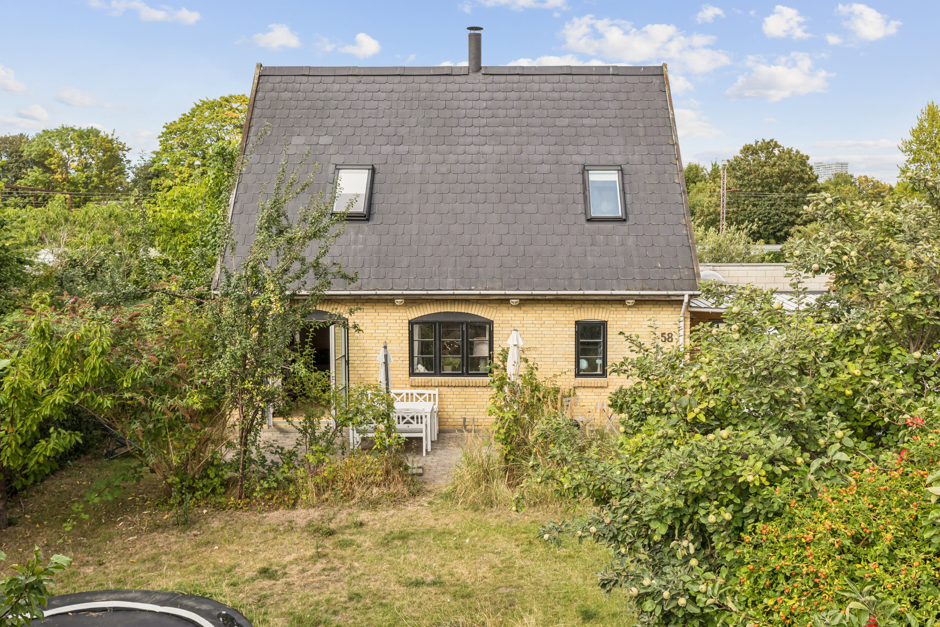 Fremhævet andet billede i fuldskærmstilstand. Billede af Danshøjvej 58, 2500 Valby