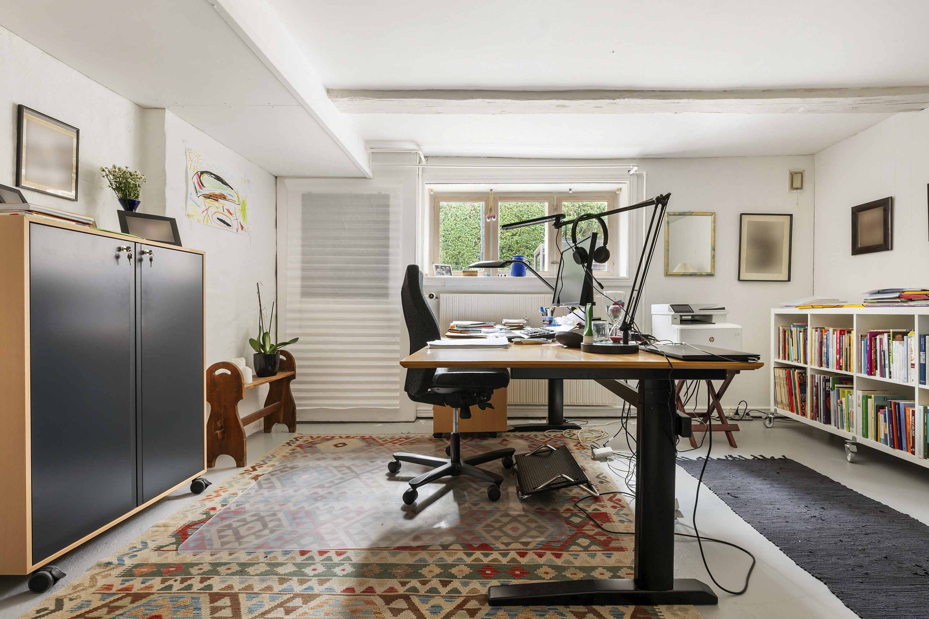 Fremhævet kontor billede i fuldskærmstilstand. Billede af Sophus Bauditz Vej 22, st., 2920 Charlottenlund
