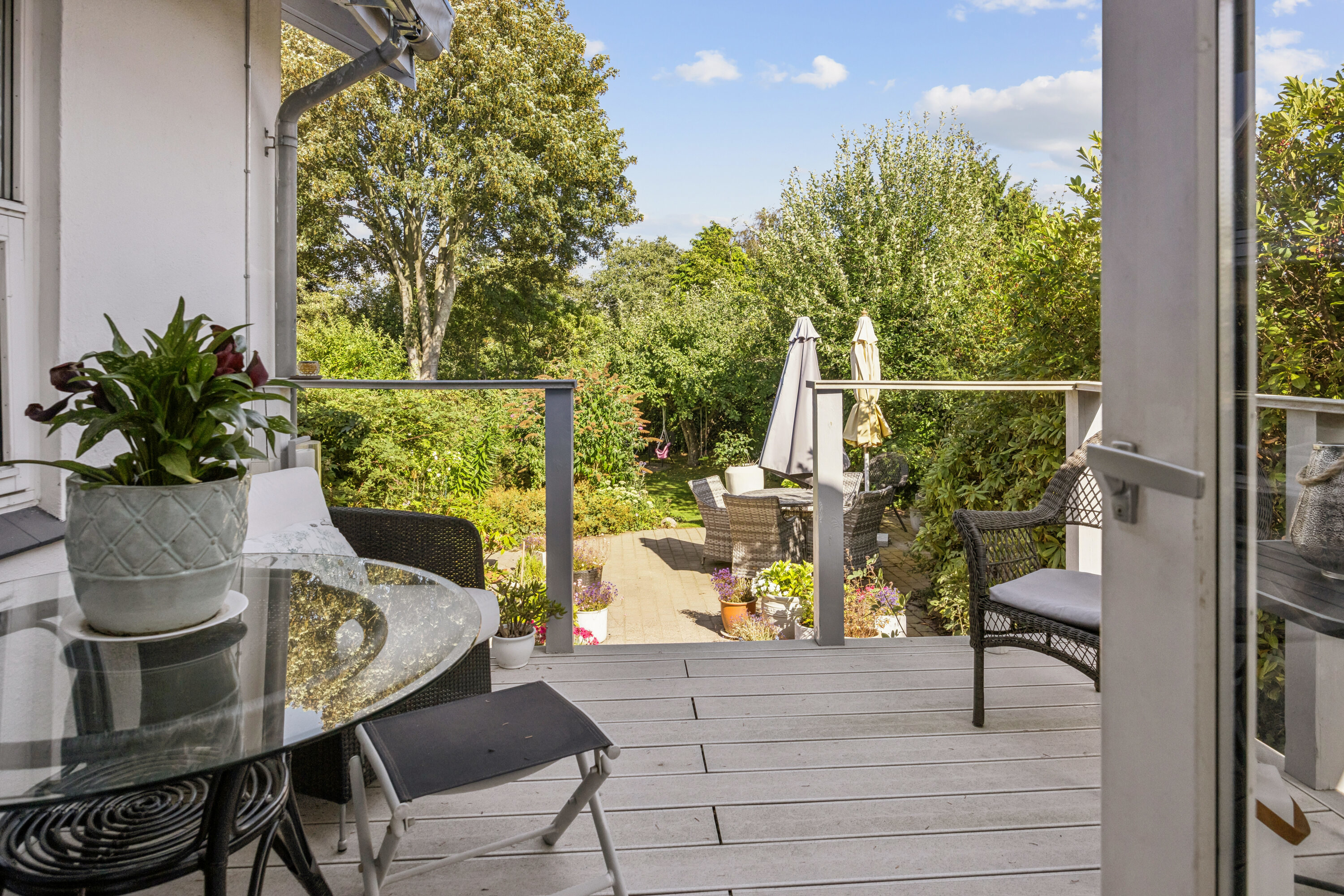 Fremhævet terrasse billede i fuldskærmstilstand. Billede af Folehavevej 22, 9000 Aalborg