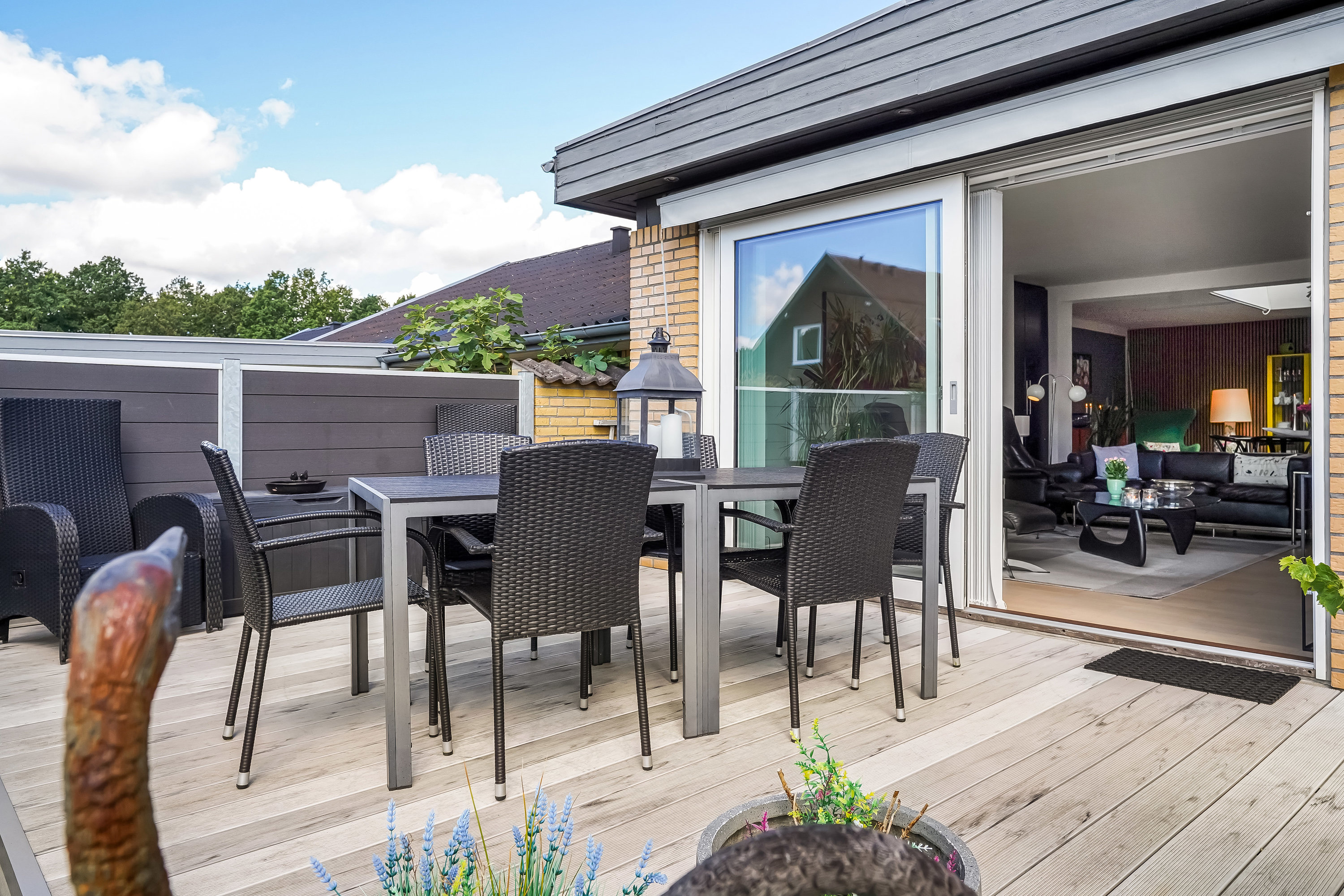 Fremhævet terrasse billede i fuldskærmstilstand. Billede af Tranehøjen 96, Dyrup, 5250 Odense SV