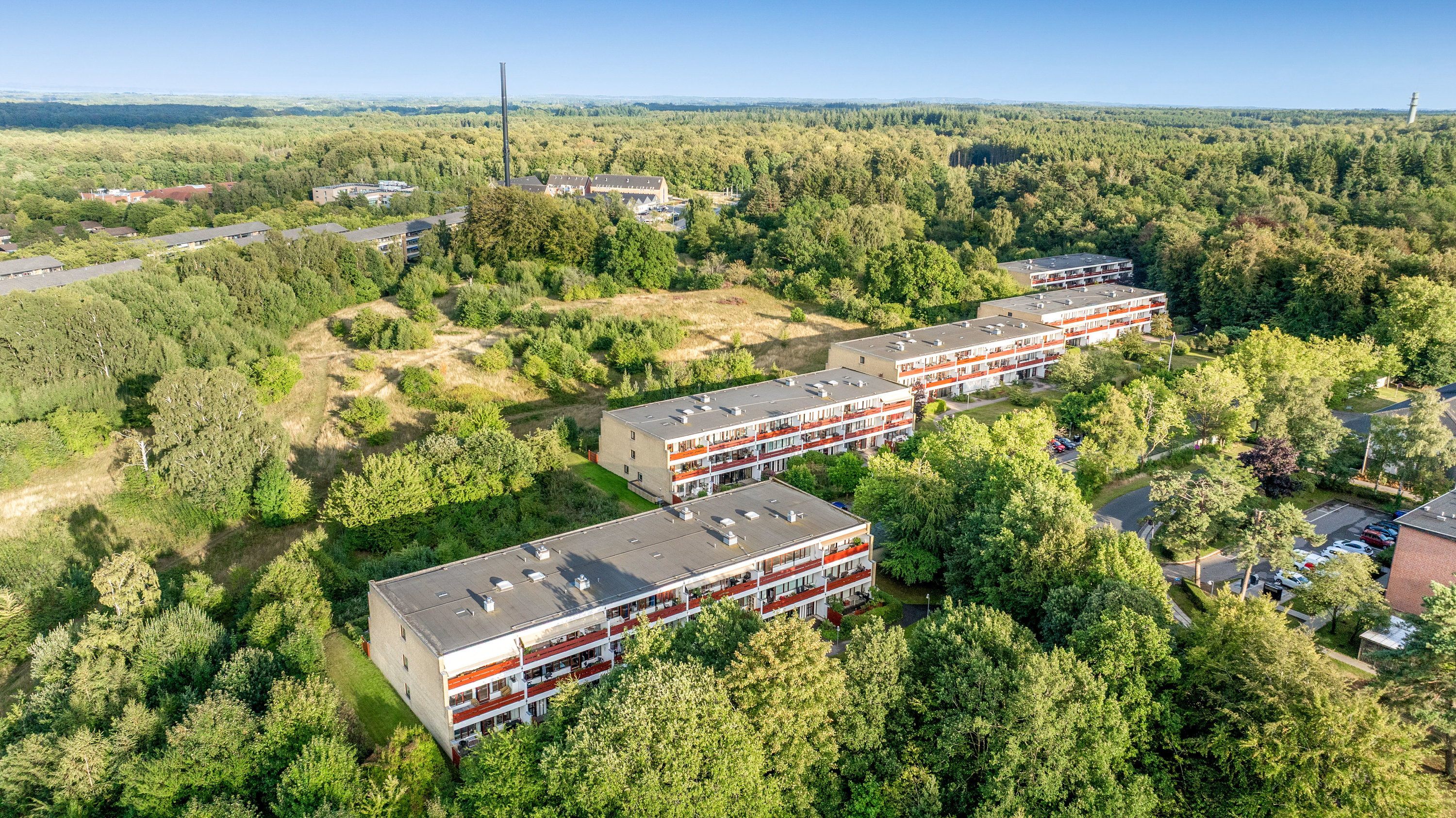 Fremhævet luftfoto billede i fuldskærmstilstand. Billede af Ved Egedam 3, 2. 23., 3400 Hillerød