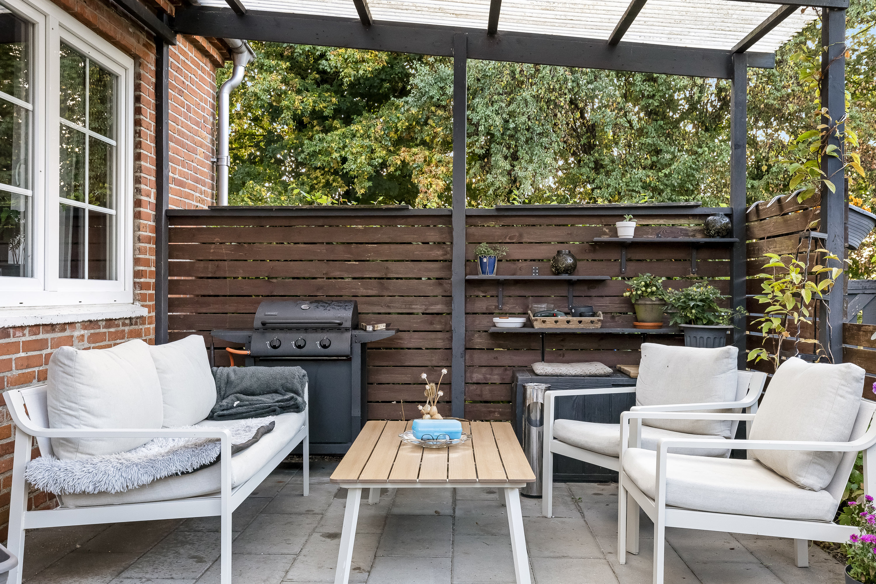 Fremhævet overdækket terrasse billede i fuldskærmstilstand. Billede af Noldevej 36, 6372 Bylderup-Bov