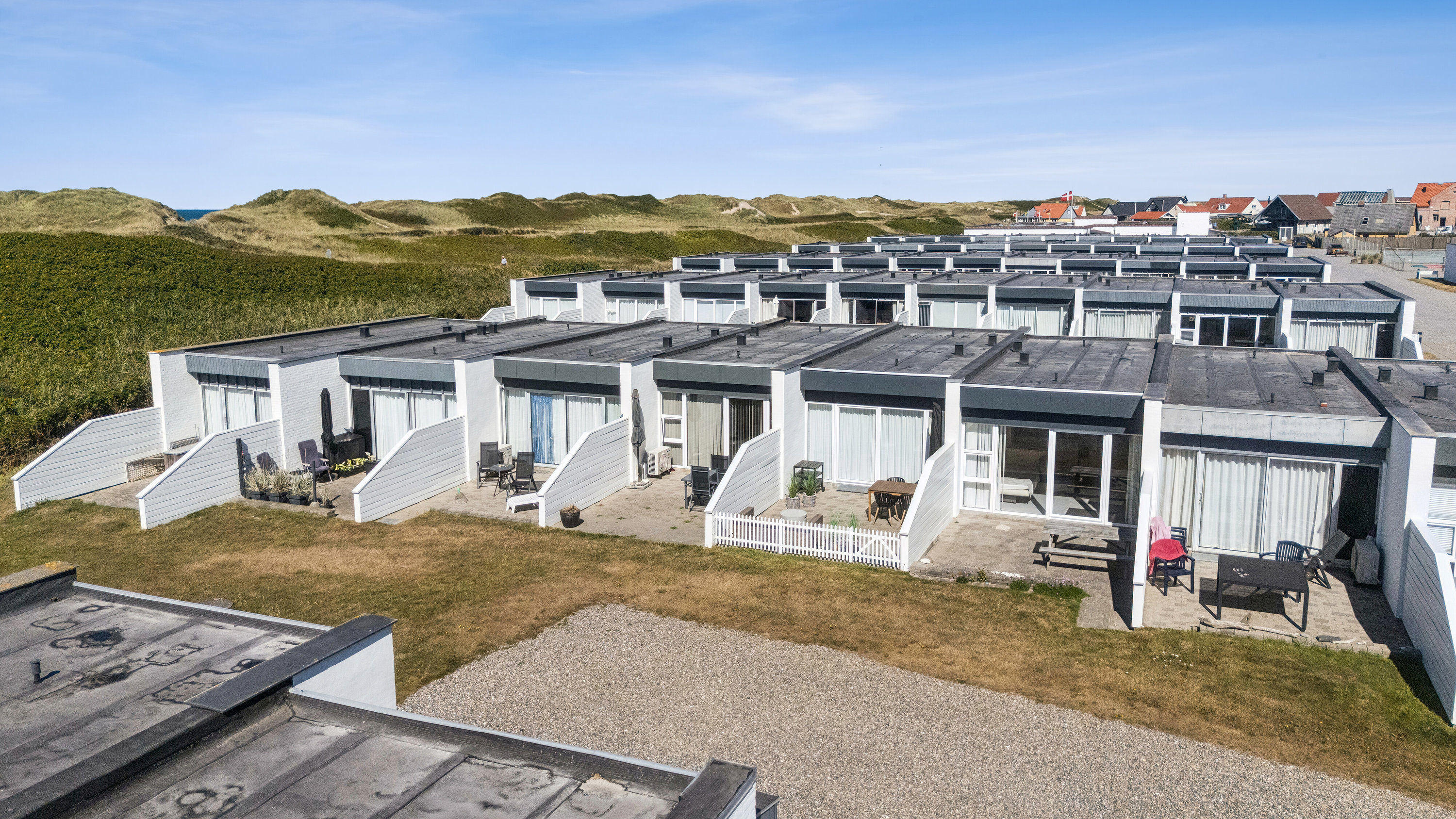 Fremhævet set fra vejen billede i fuldskærmstilstand. Billede af Havvænge 49, Agger, 7770 Vestervig