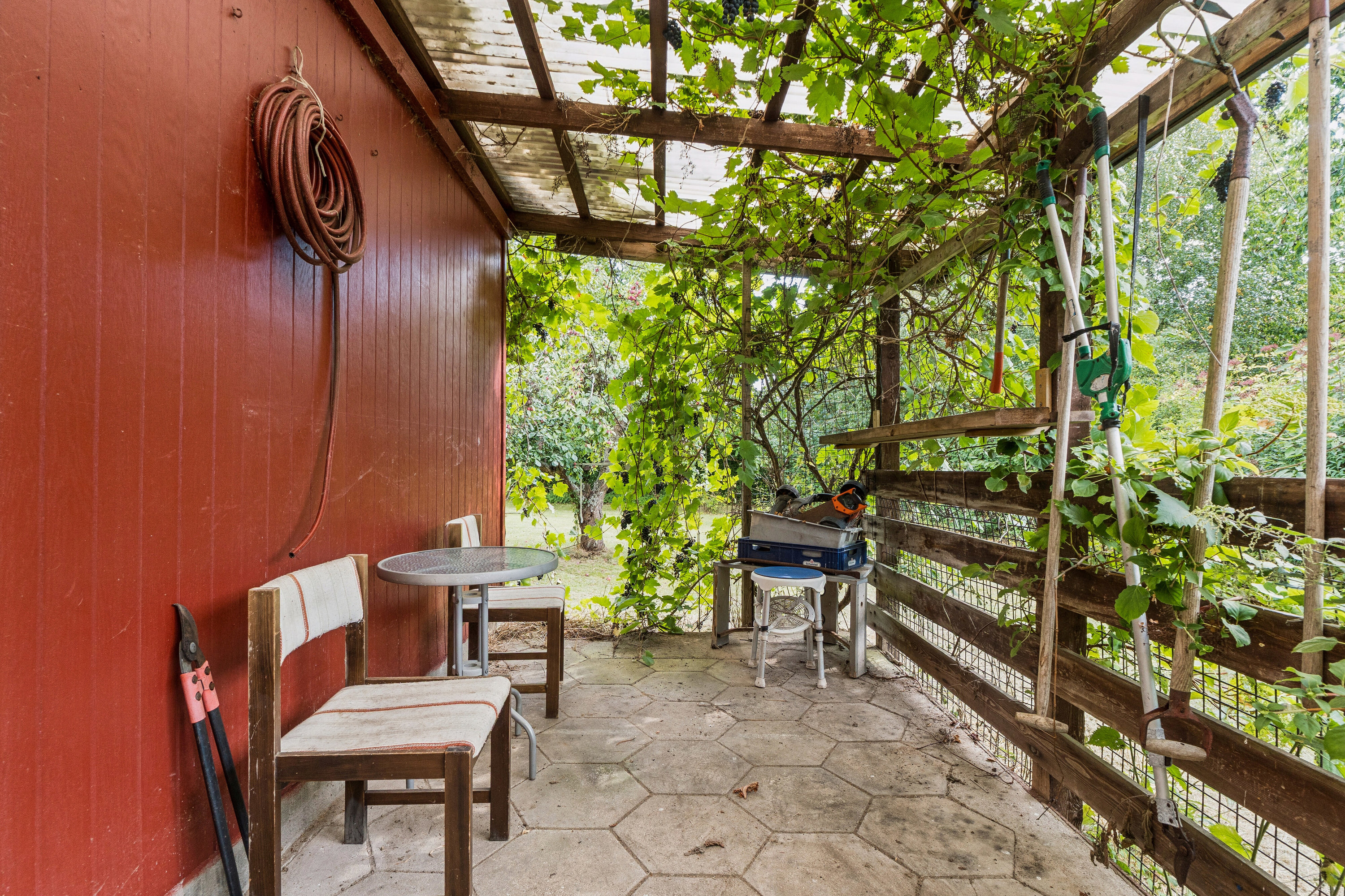 Miniaturebillede 1: terrasse. Billede af Myntestien 12, Ølsted Sydstrand, 3310 Ølsted