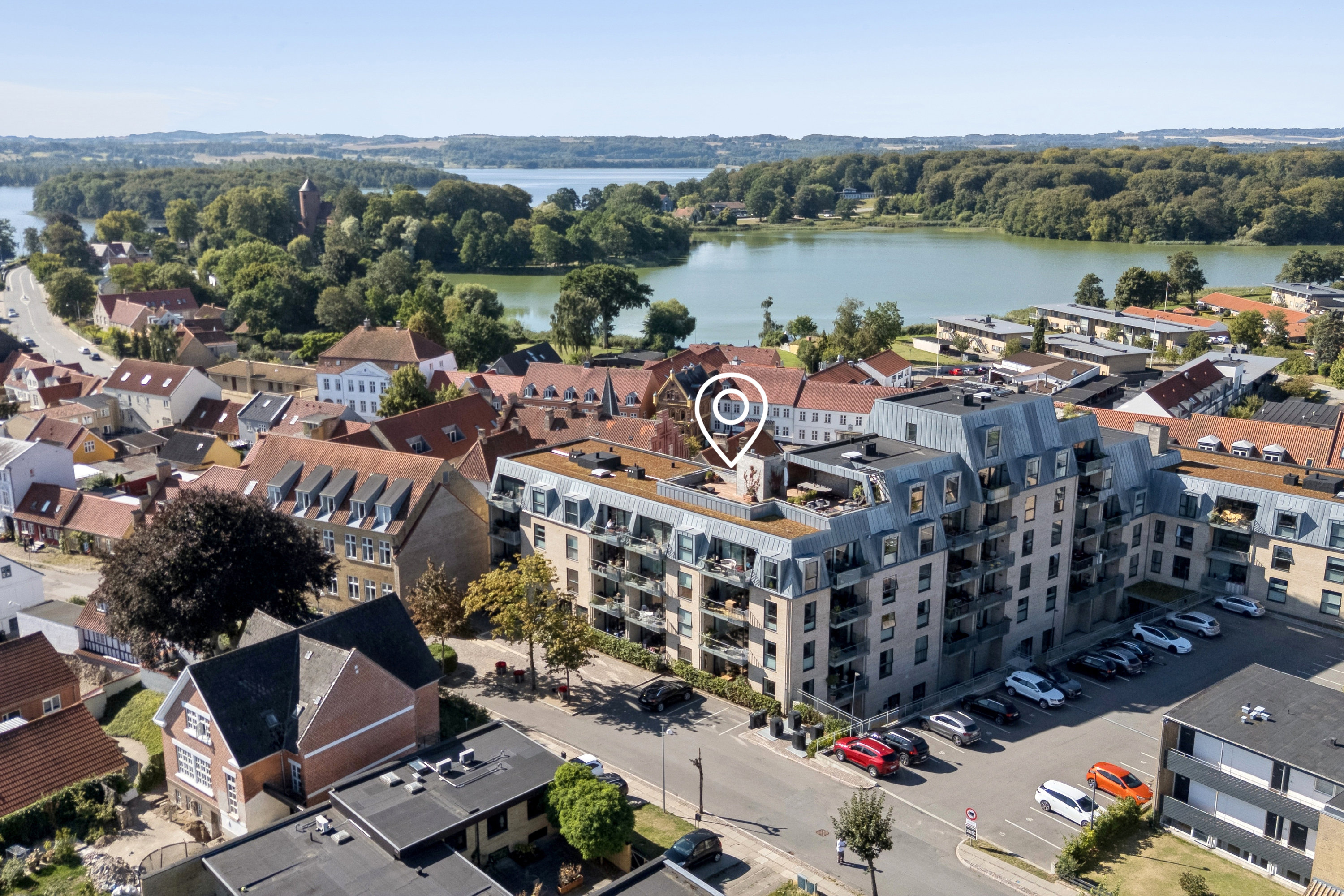 Fremhævet luftfoto billede i fuldskærmstilstand. Billede af Adelgade 44A, 4. mf., 8660 Skanderborg
