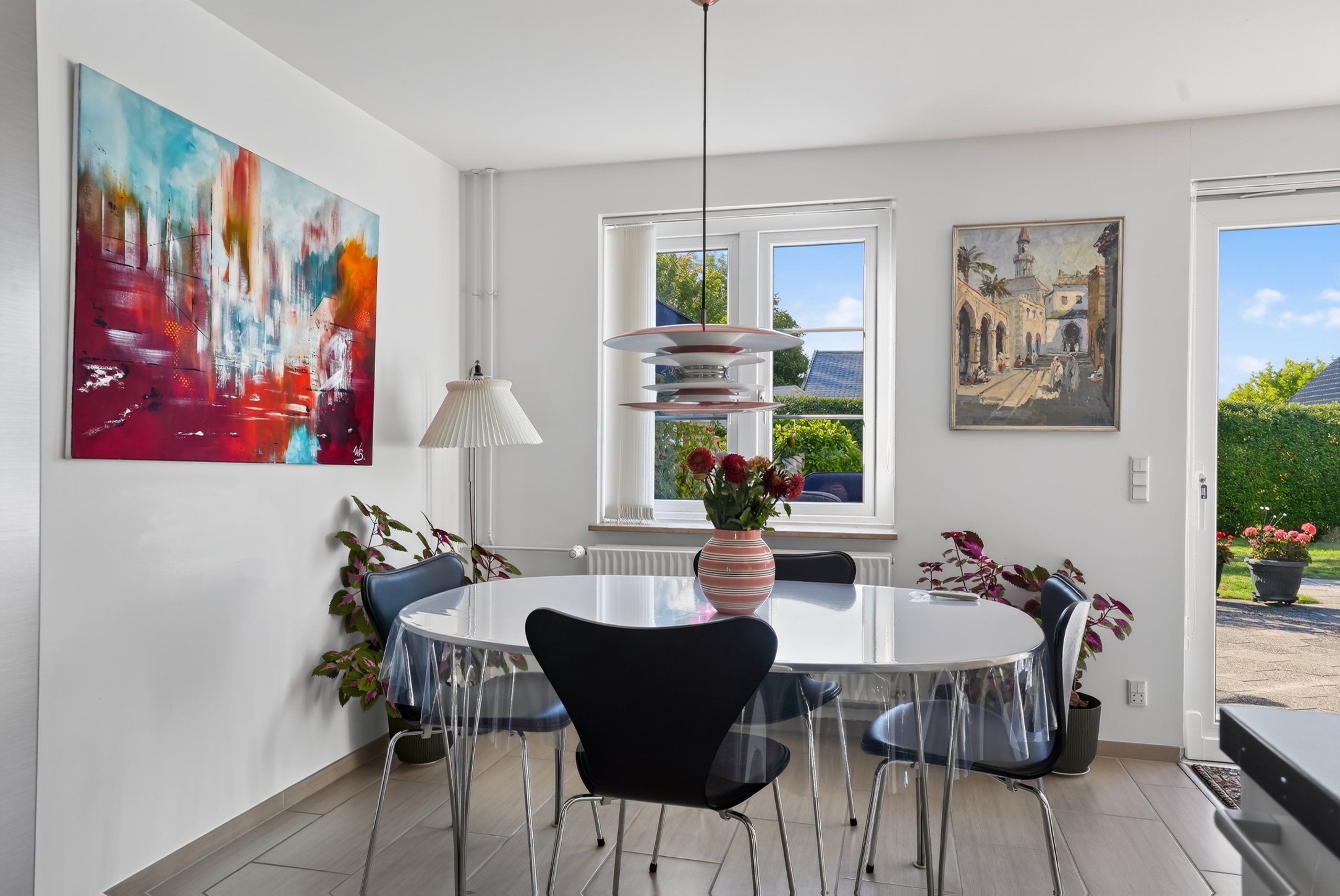 Fremhævet spisestue billede i fuldskærmstilstand. Billede af Maj Alle 11, 2860 Søborg