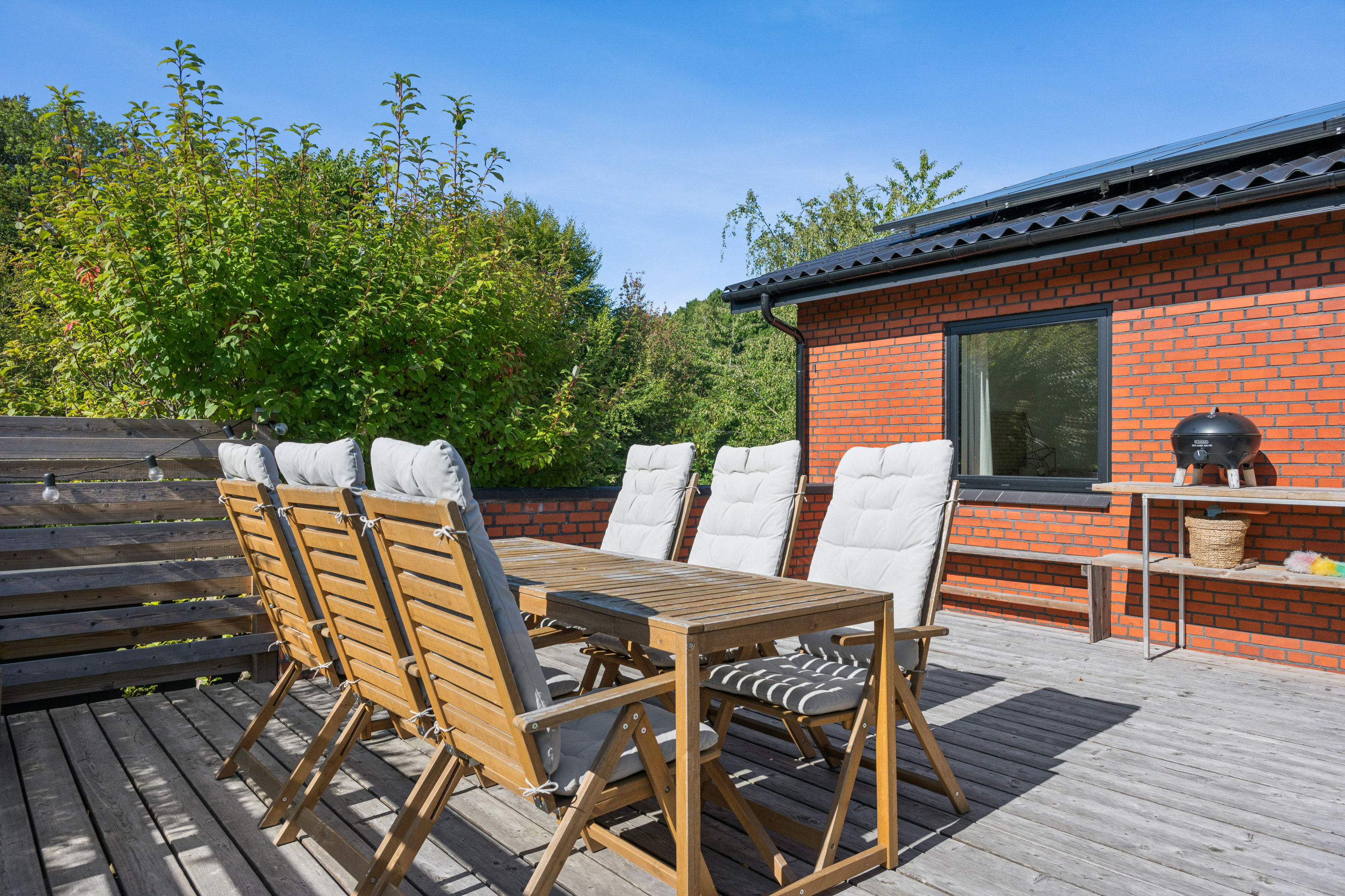 Fremhævet terrasse billede i fuldskærmstilstand. Billede af Hvidmosevej 6, Femmøller, 8400 Ebeltoft