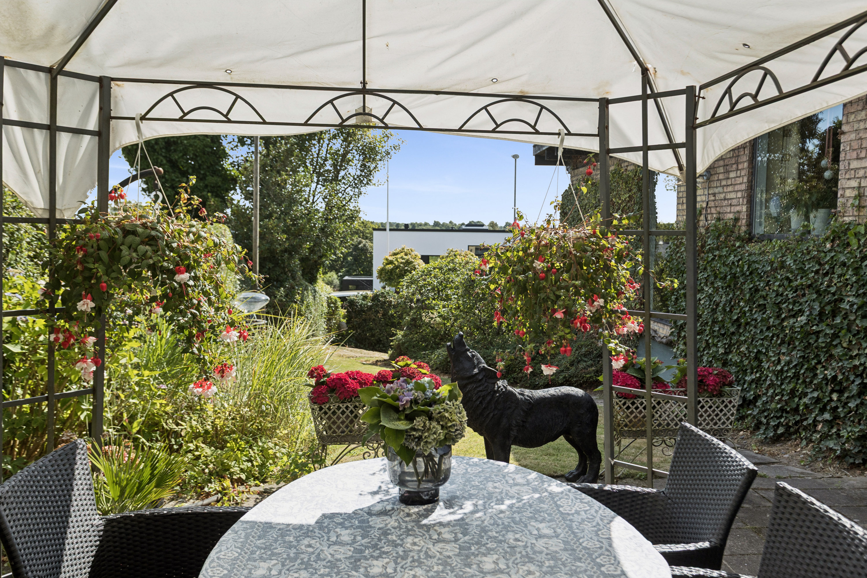 Fremhævet terrasse billede i fuldskærmstilstand. Billede af Frederiksdal Alle 88, 7800 Skive