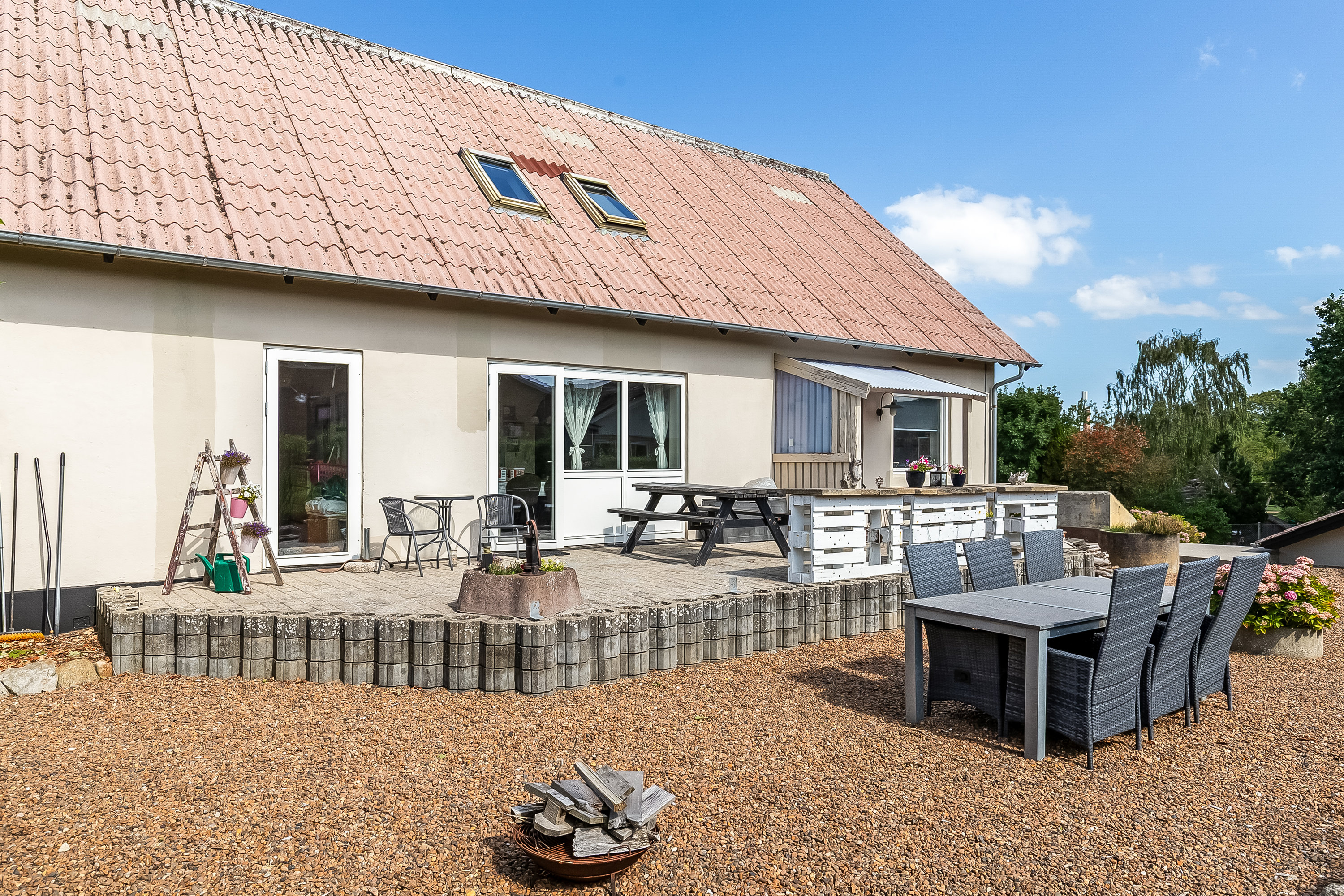 Fremhævet terrasse billede i fuldskærmstilstand. Billede af Bystedvej 2, Gårslev, 7080 Børkop