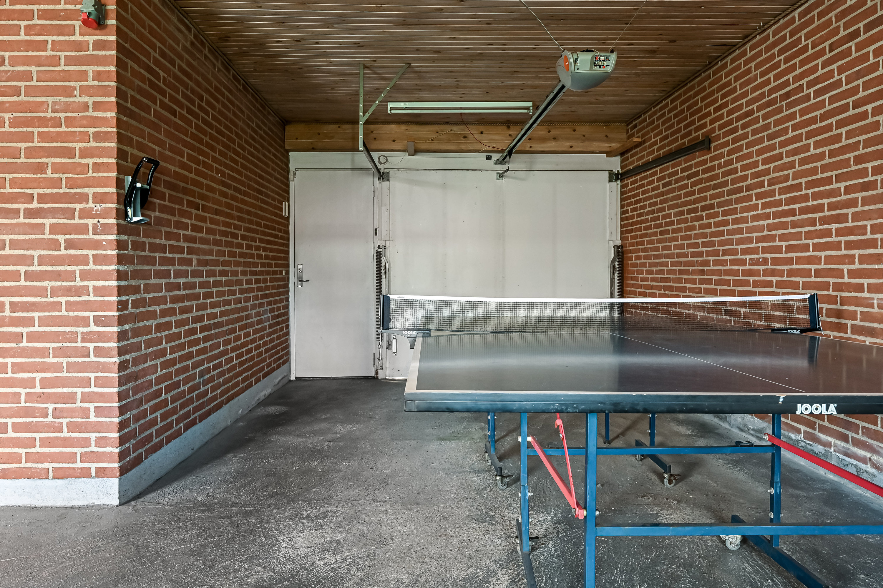 Fremhævet garage billede i fuldskærmstilstand. Billede af Søndertorp 99, Gjellerup, 7400 Herning