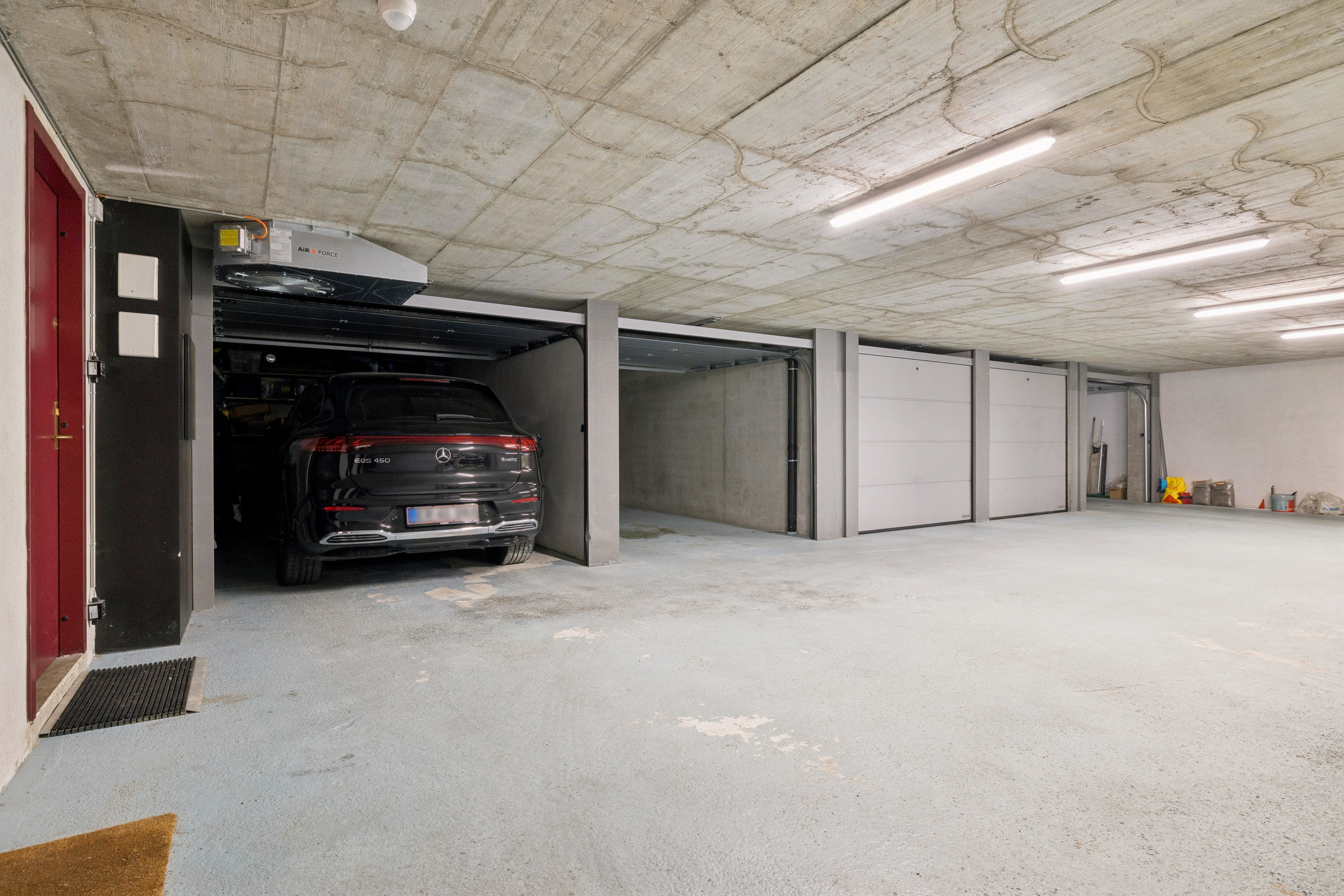 Fremhævet garage billede i fuldskærmstilstand. Billede af Marselisborg Allé 9E, 8000 Aarhus C