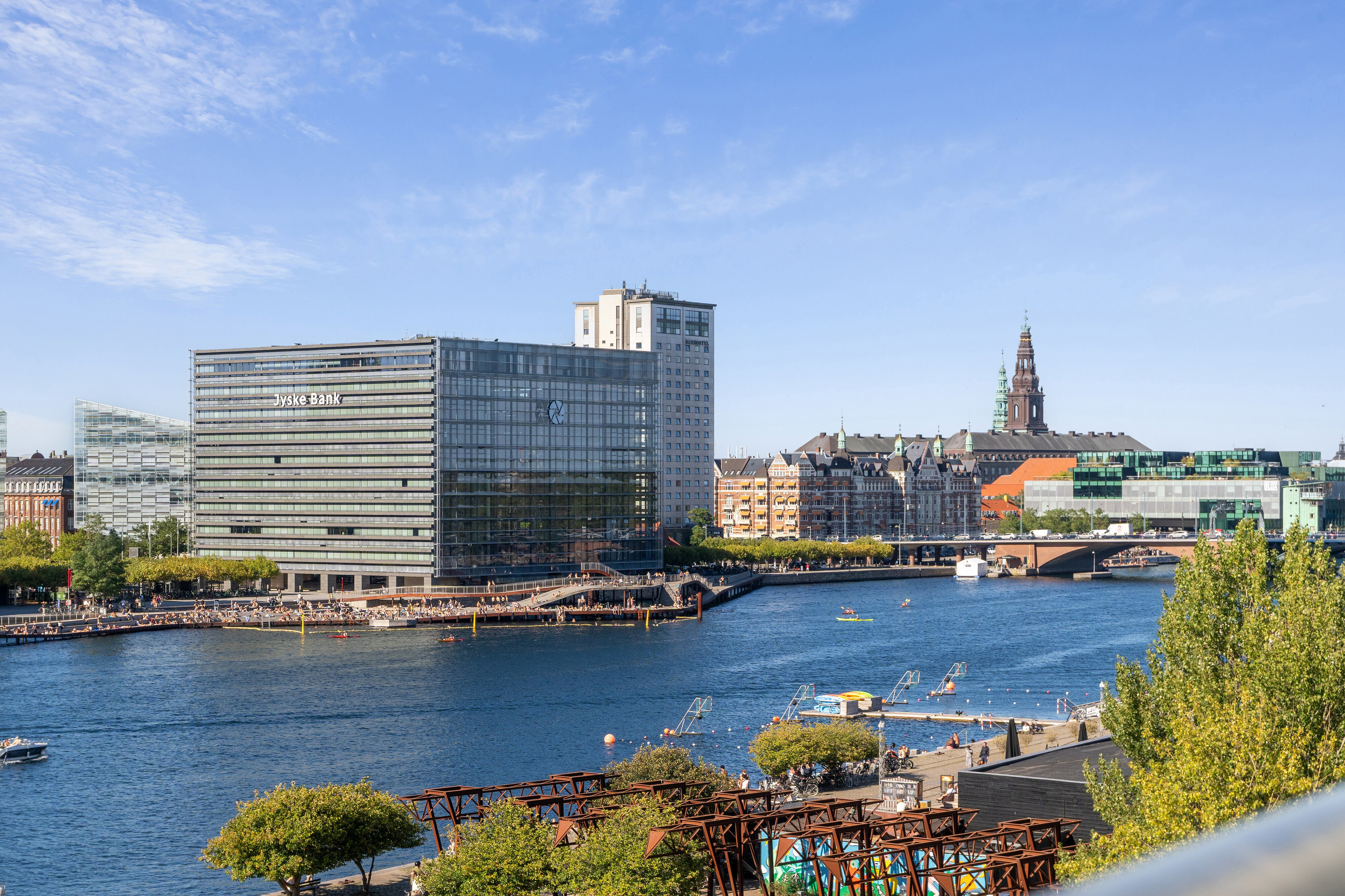 Fremhævet udendørs billede i fuldskærmstilstand. Billede af Islands Brygge 33, 5. tv., 2300 København S