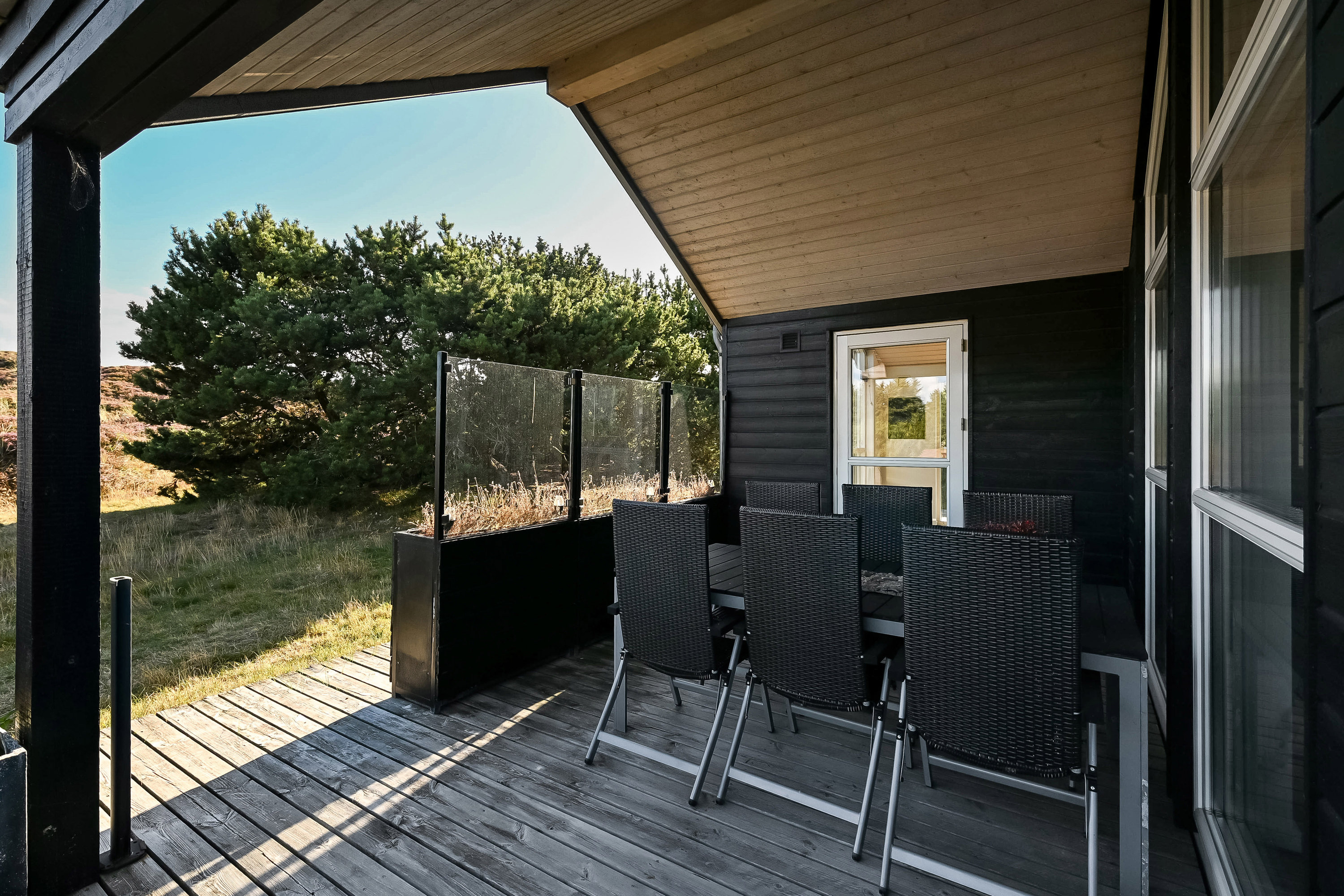 Fremhævet terrasse billede i fuldskærmstilstand. Billede af Hedetoften 16, Rindby, 6720 Fanø