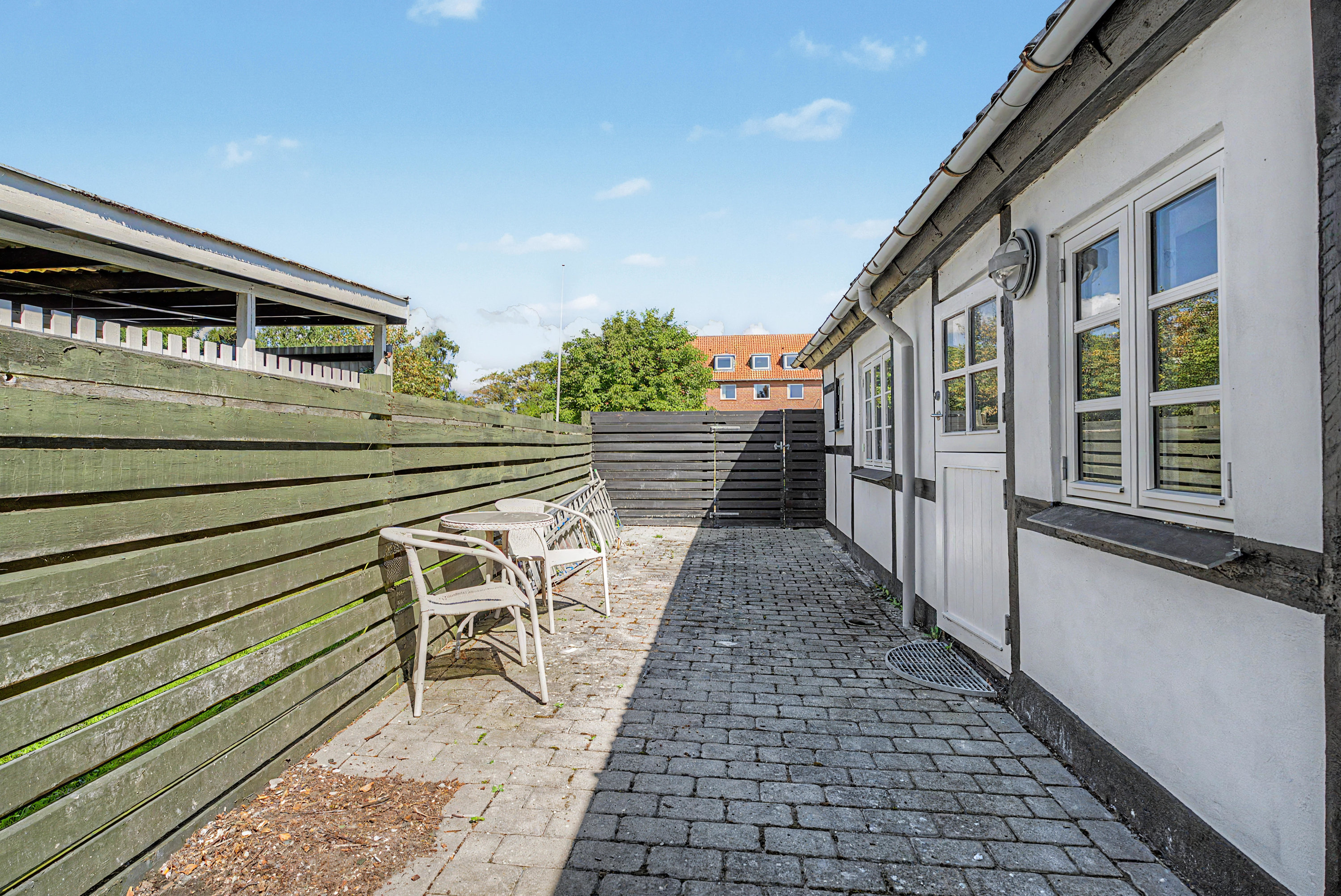 Fremhævet terrasse billede i fuldskærmstilstand. Billede af Ladhavevej 16, Tågerup, 4970 Rødby