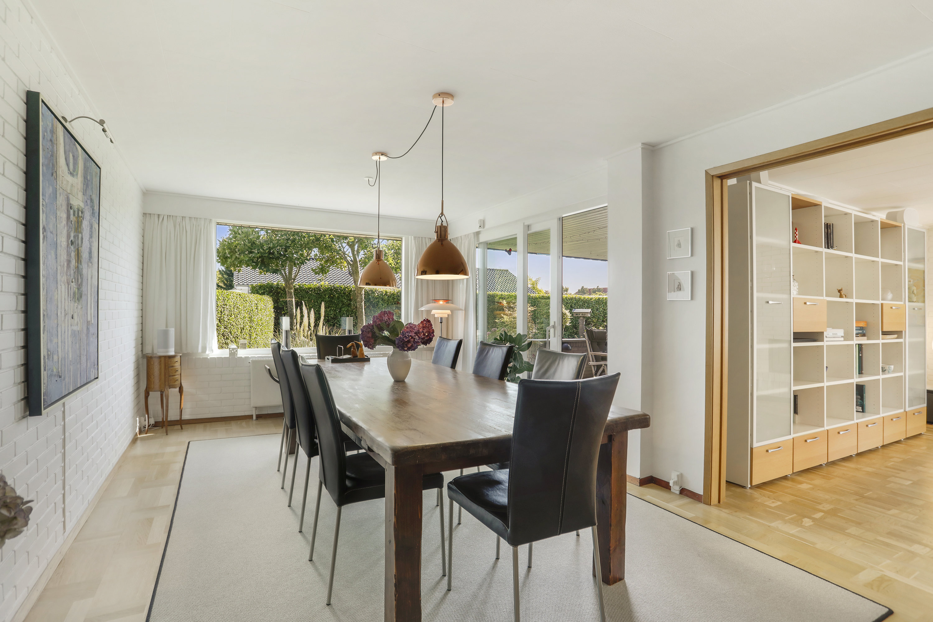 Fremhævet stue billede i fuldskærmstilstand. Billede af Finnedalsvej 2C, 2770 Kastrup