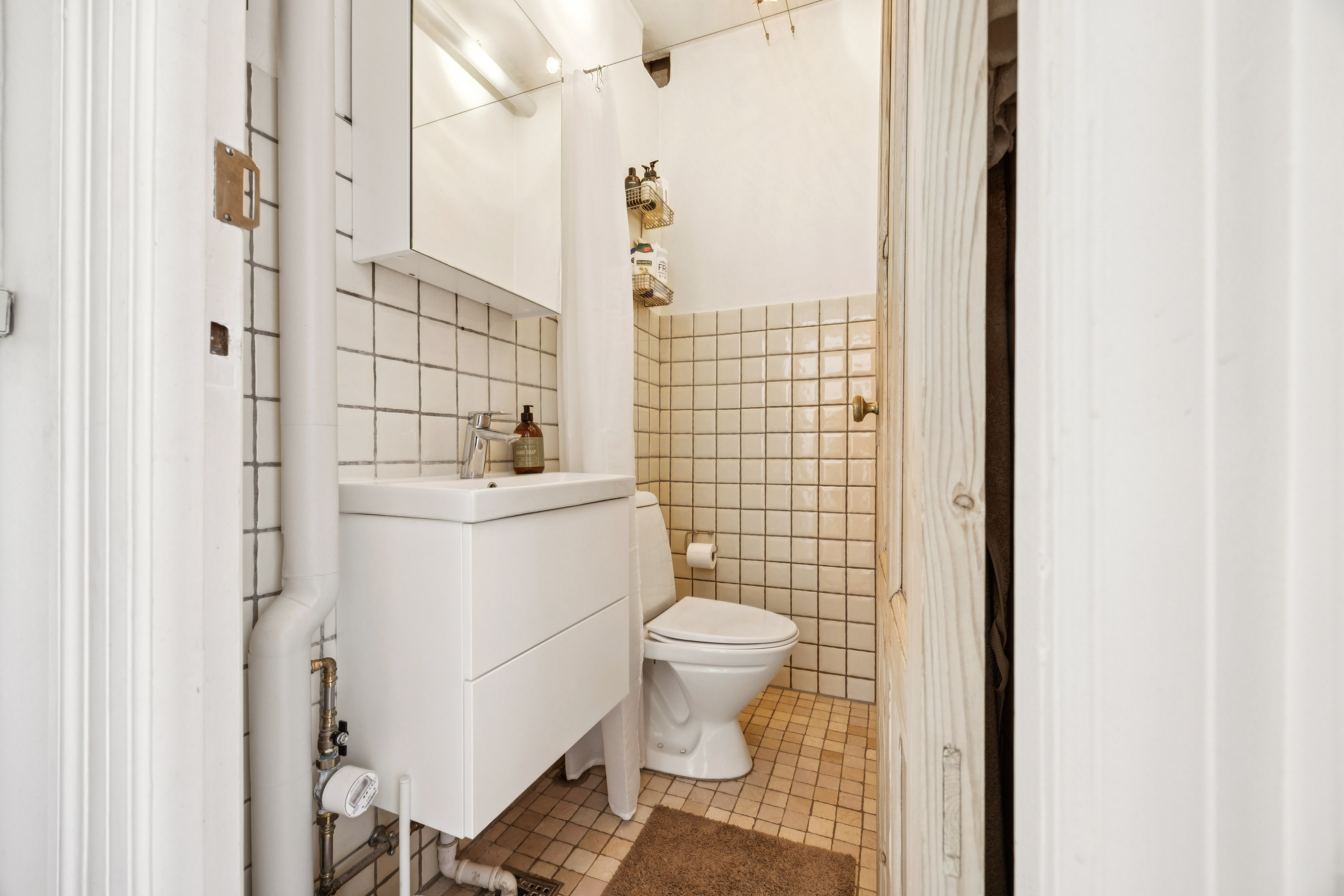 Fremhævet badeværelse billede i fuldskærmstilstand. Billede af Guldborgvej 21, 4. tv., 2000 Frederiksberg