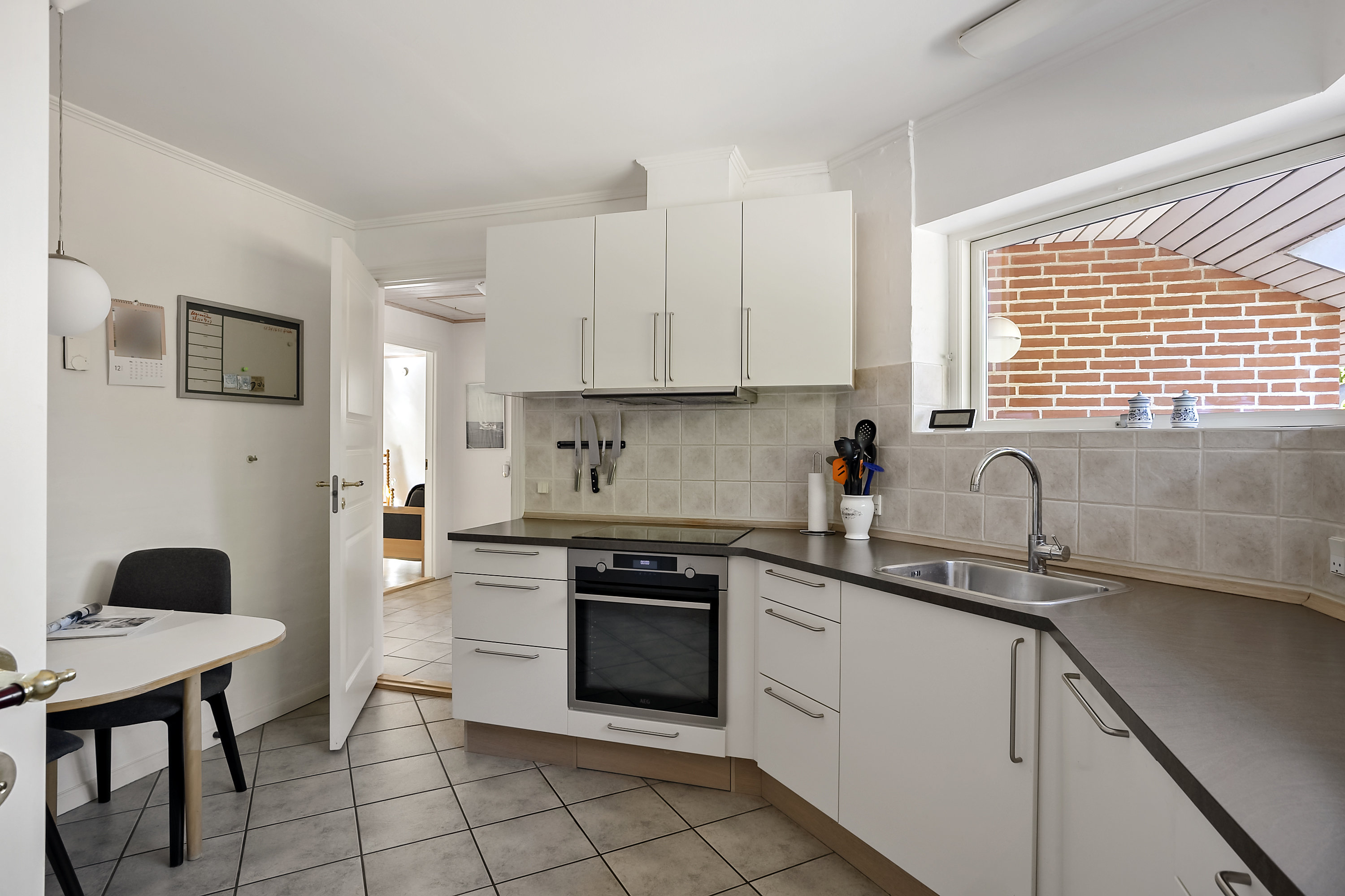Fremhævet køkken billede i fuldskærmstilstand. Billede af Aabenraavej 24F, 6100 Haderslev