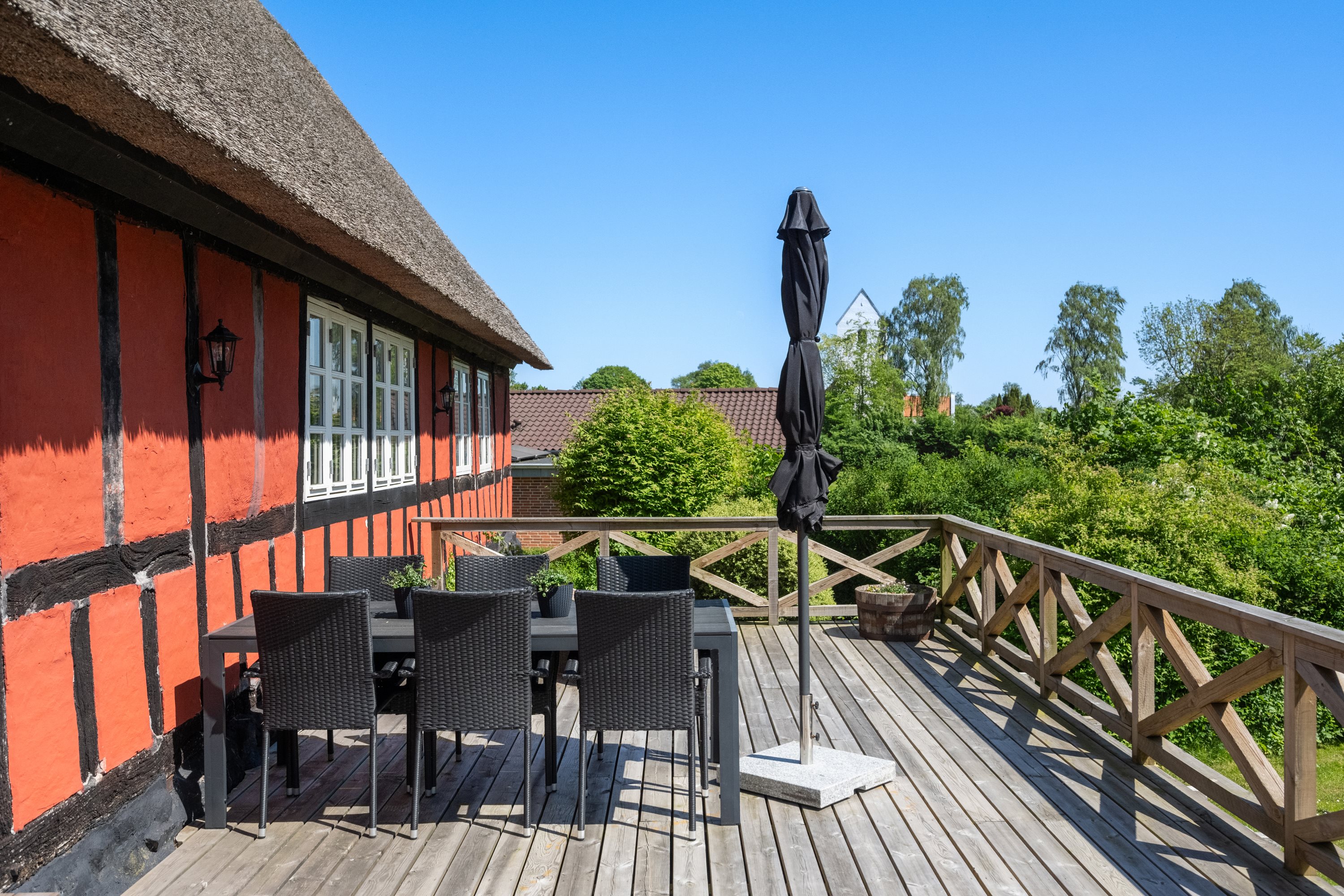 Fremhævet terrasse billede i fuldskærmstilstand. Billede af Viborg Landevej 25, Sdr Onsild, 9500 Hobro