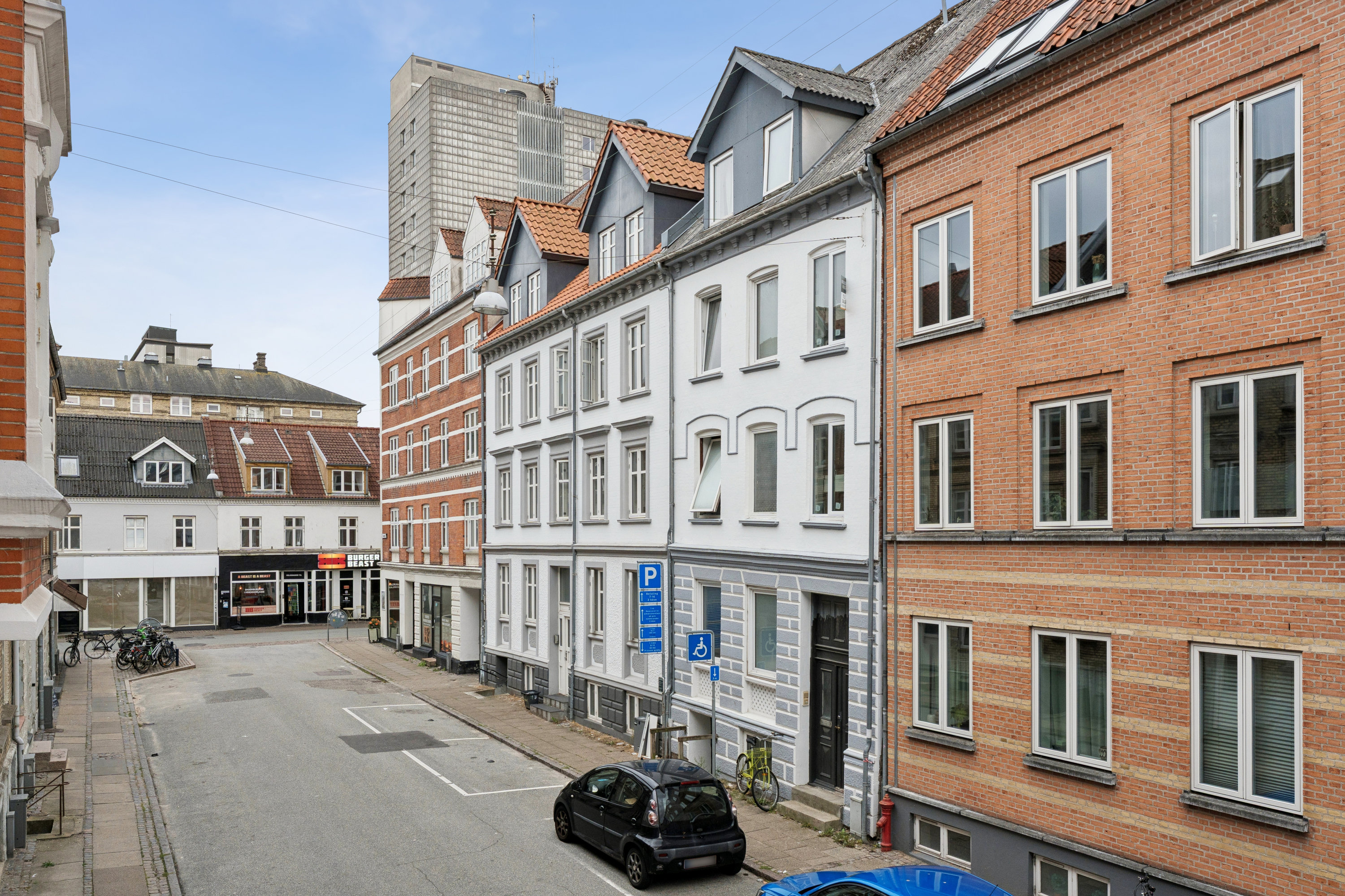 Fremhævet andet billede i fuldskærmstilstand. Billede af Dalgasgade 5, 2., 9000 Aalborg