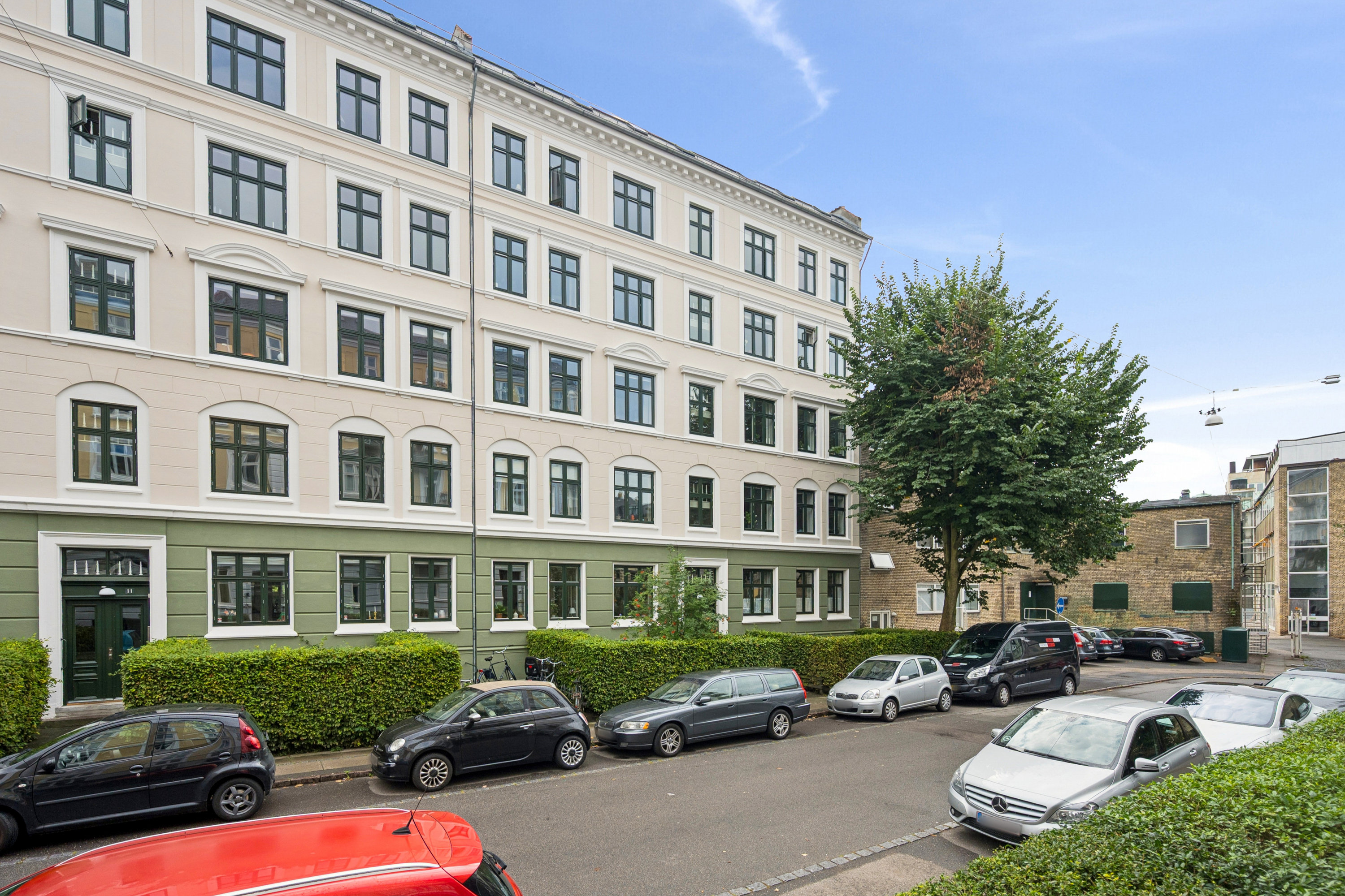 Fremhævet andet billede i fuldskærmstilstand. Billede af Jakob Dannefærds Vej 13, 2. th., 1973 Frederiksberg C