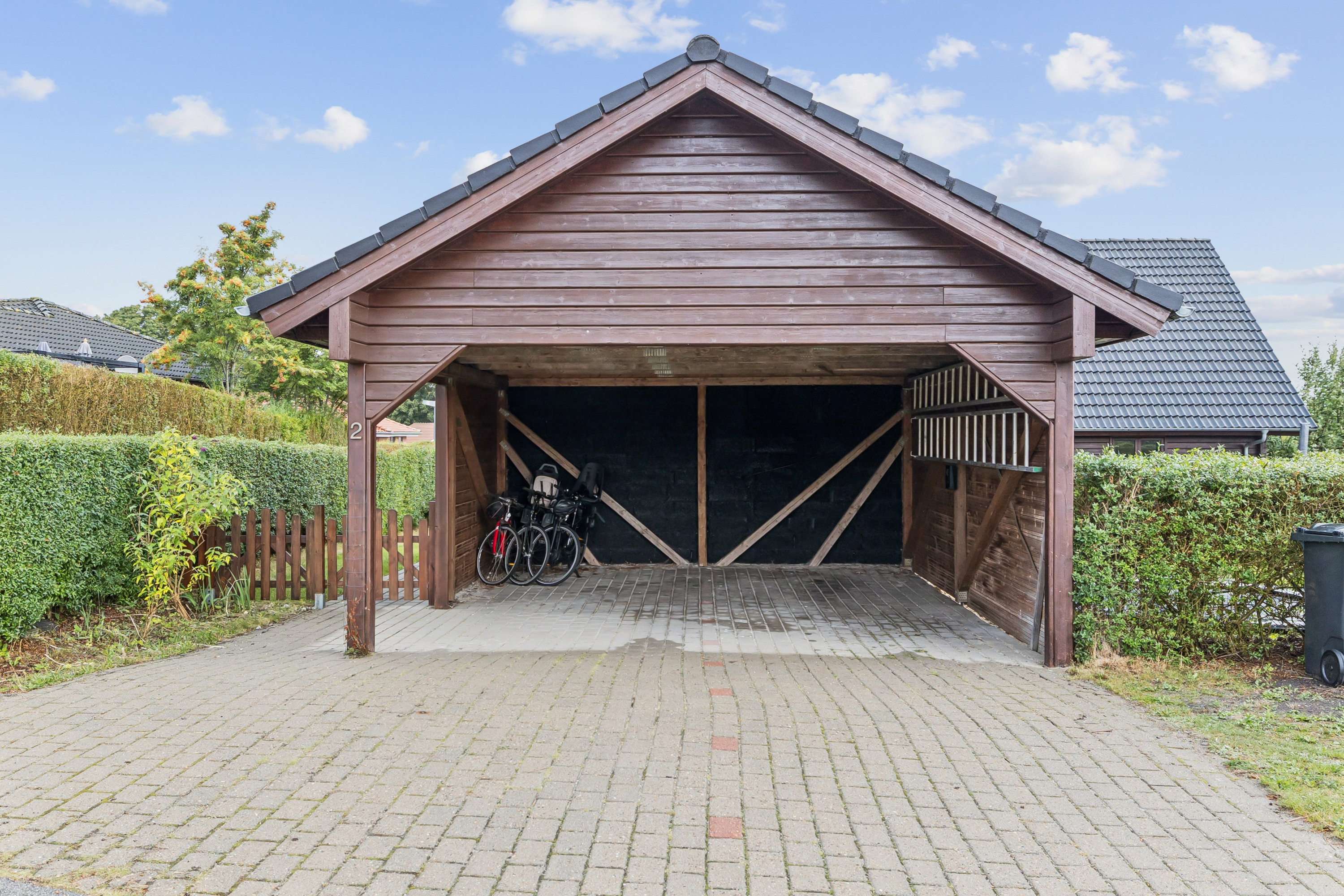Fremhævet carport billede i fuldskærmstilstand. Billede af Præstehaven 2, Hylke, 8660 Skanderborg