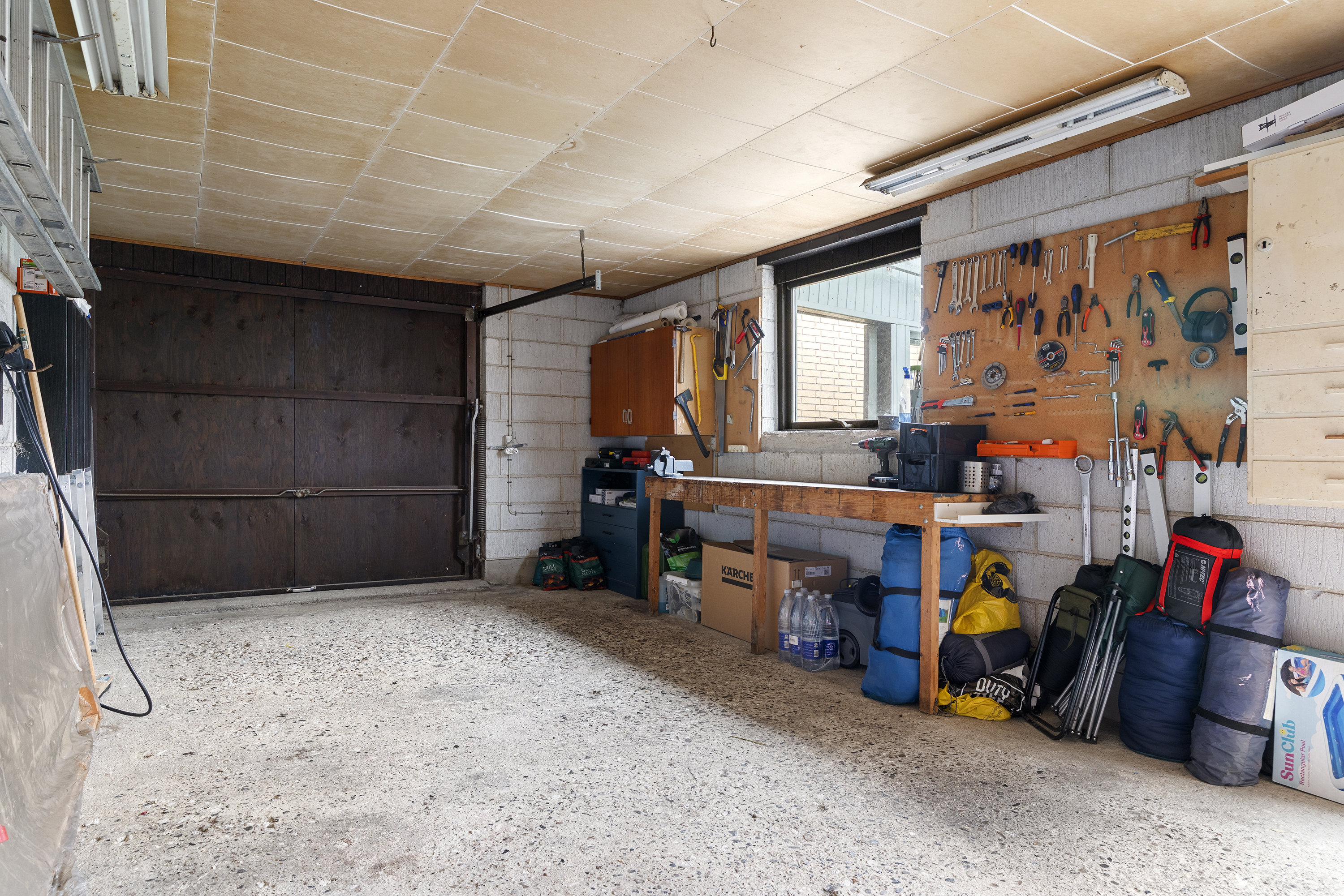 Fremhævet garage billede i fuldskærmstilstand. Billede af Engsvinget 5, Gerlev, 3630 Jægerspris