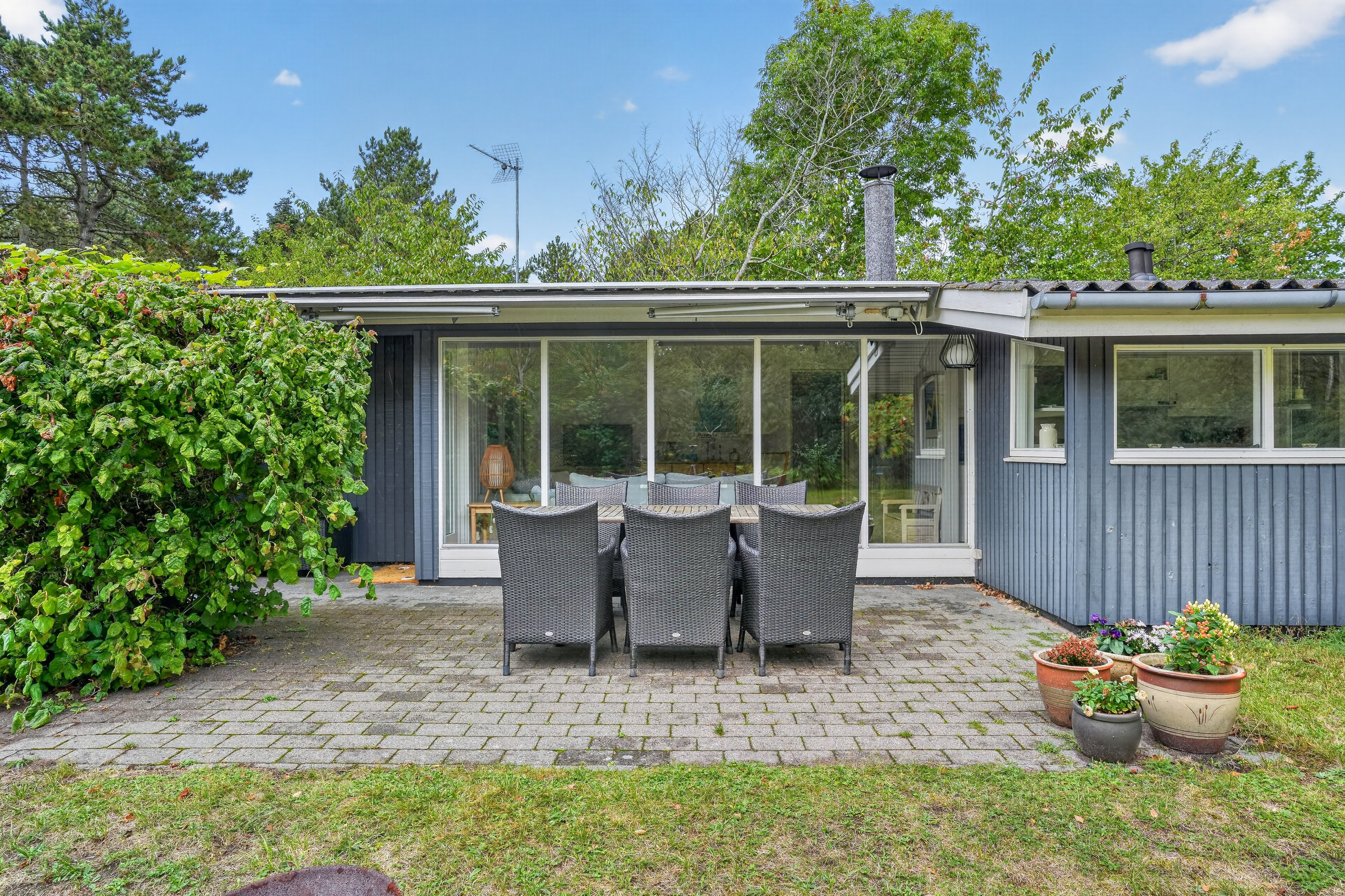 Fremhævet terrasse billede i fuldskærmstilstand. Billede af Thorsvej 31A, Vester Lyng, 4500 Nykøbing Sj