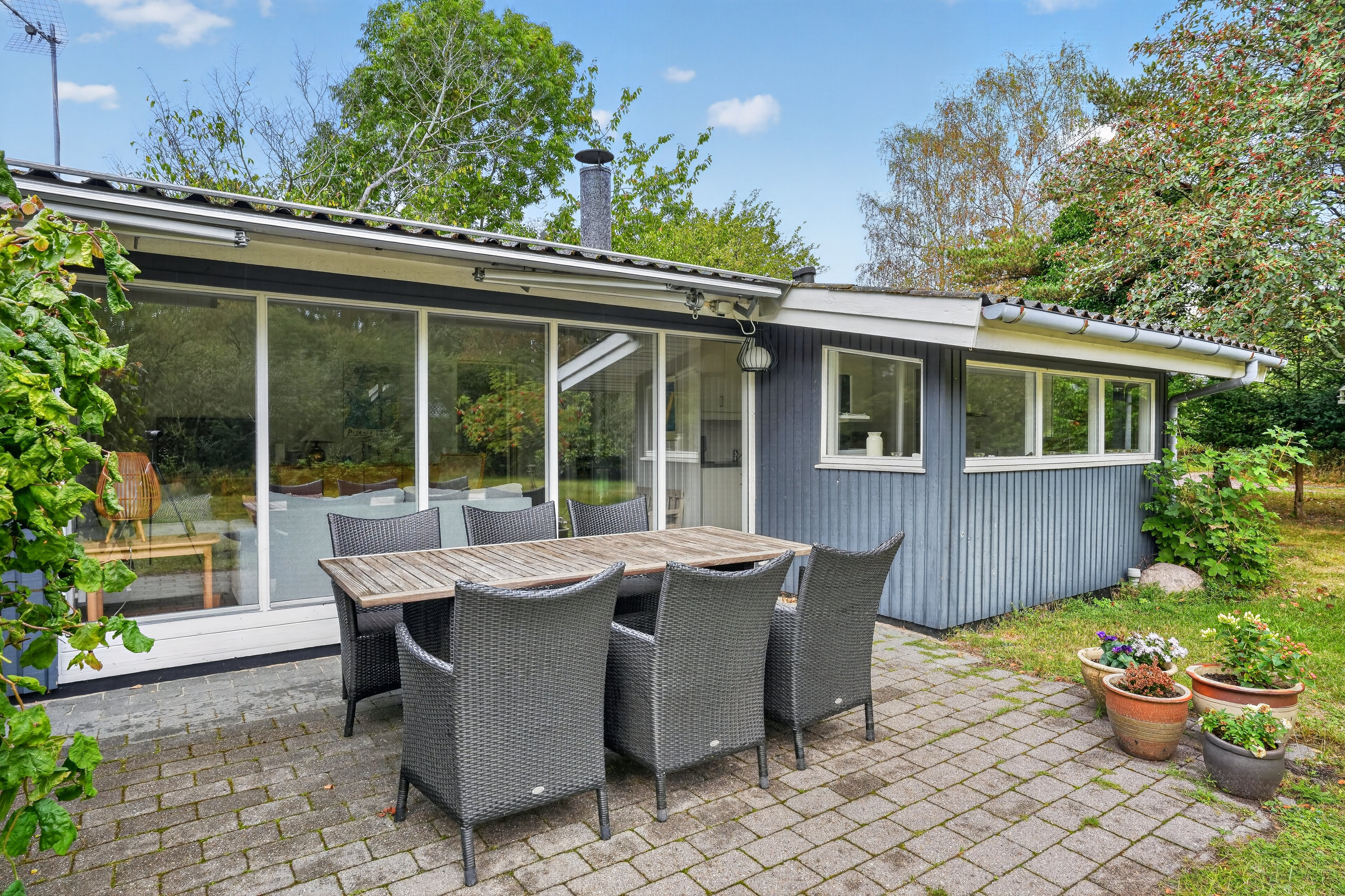 Fremhævet terrasse billede i fuldskærmstilstand. Billede af Thorsvej 31A, Vester Lyng, 4500 Nykøbing Sj