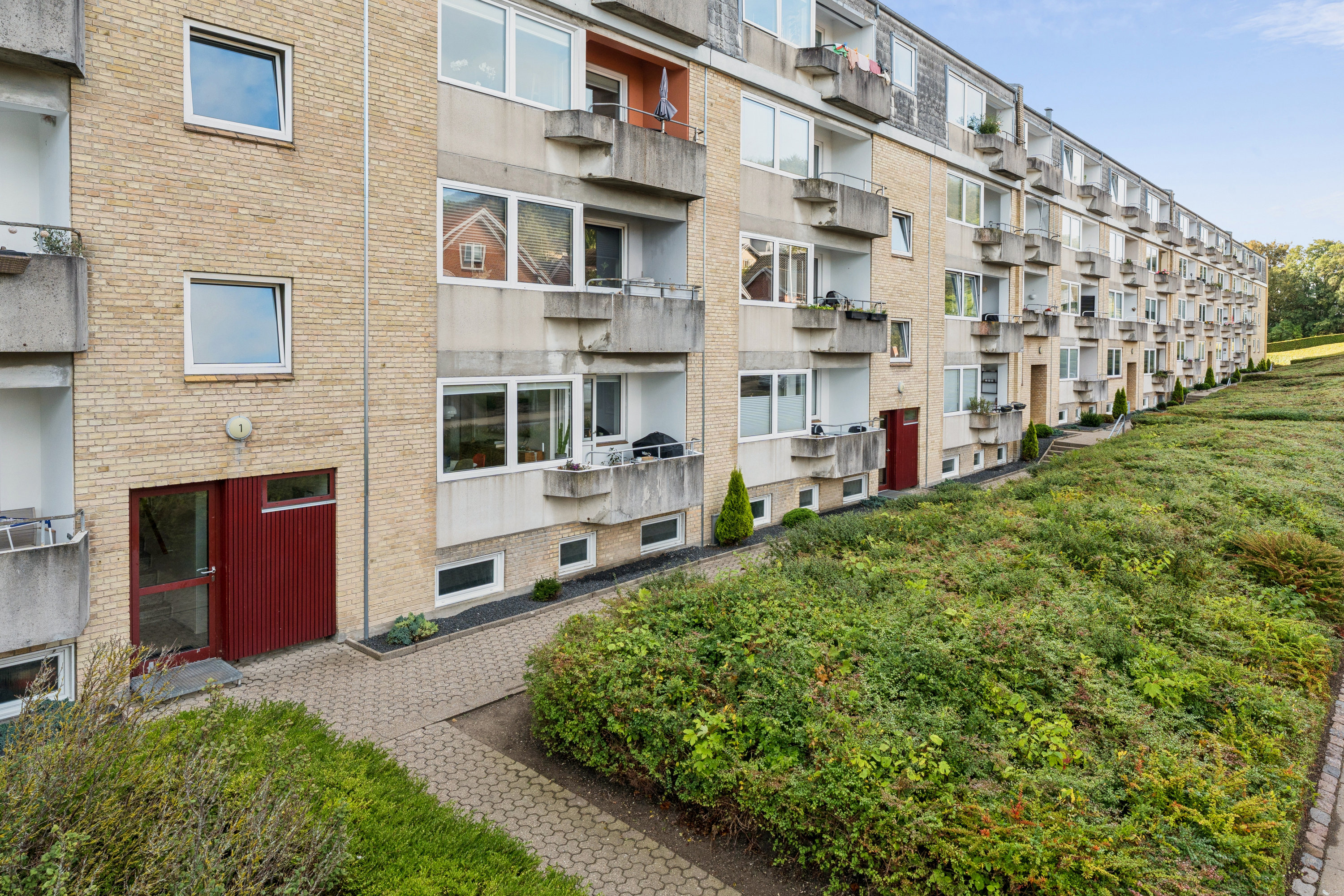 Fremhævet andet billede i fuldskærmstilstand. Billede af Snerlevej 1, st. th., 9000 Aalborg