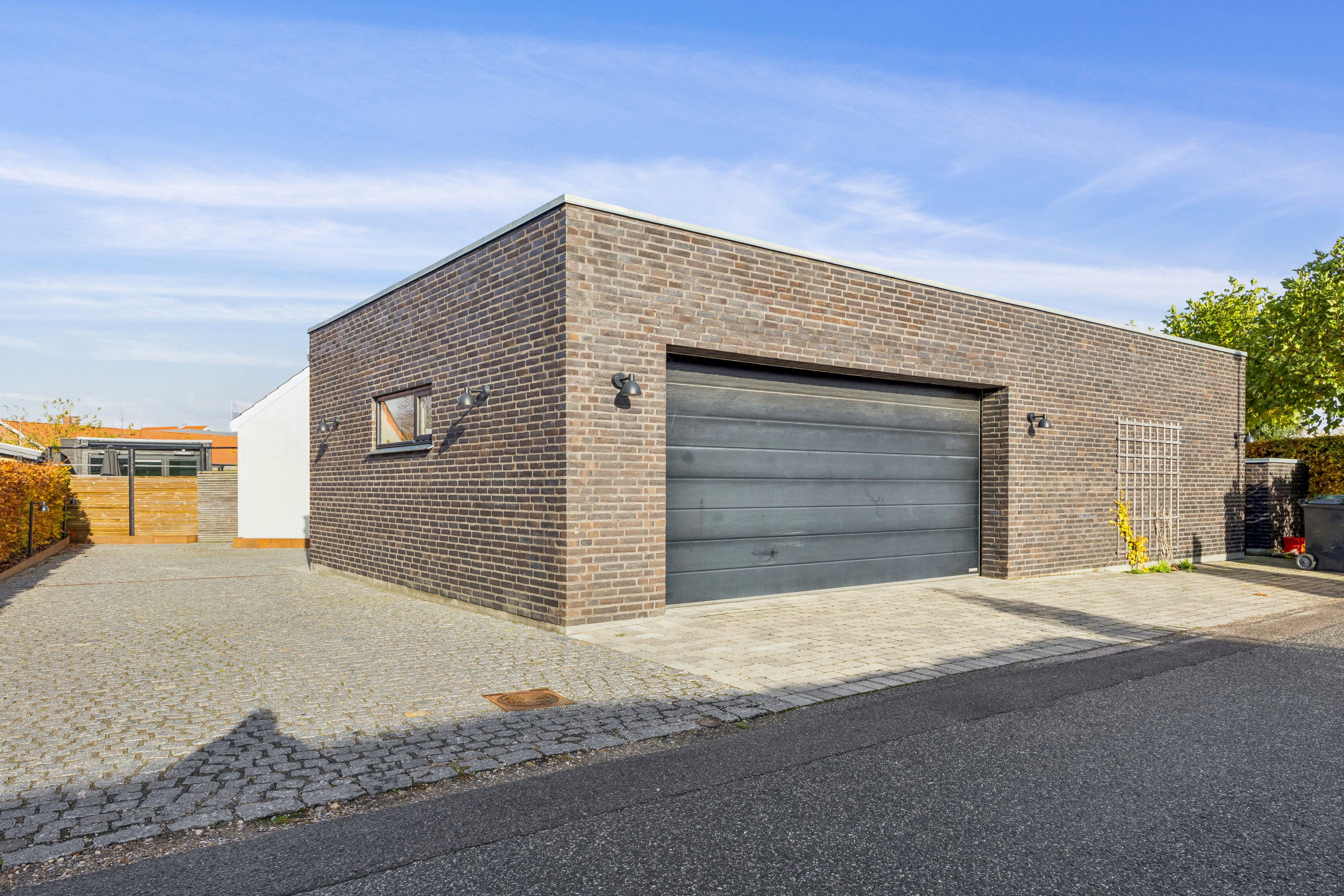 Fremhævet garage billede i fuldskærmstilstand. Billede af Egøjevej 84, 4600 Køge