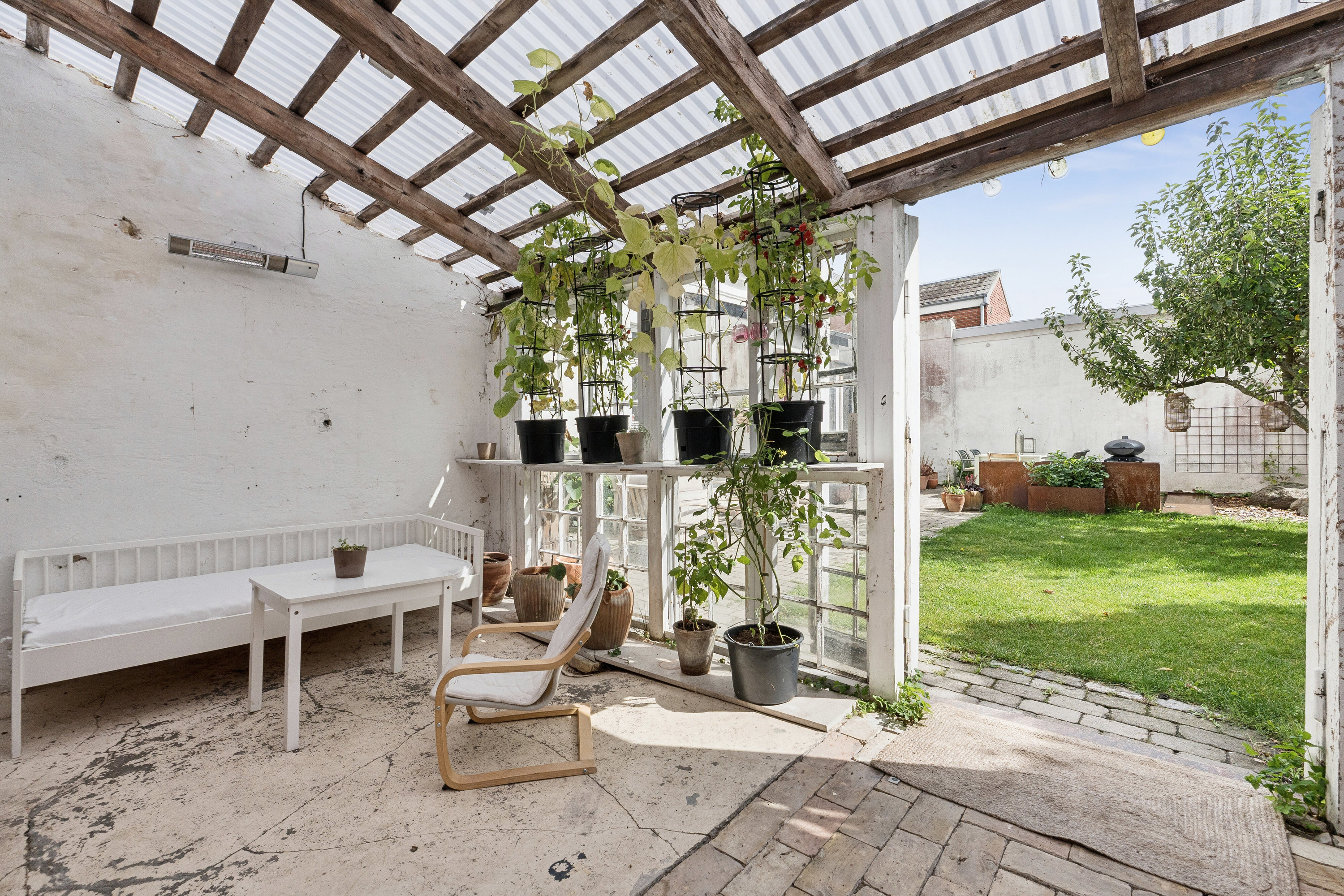 Fremhævet overdækket terrasse billede i fuldskærmstilstand. Billede af Vestergade 151, 5700 Svendborg