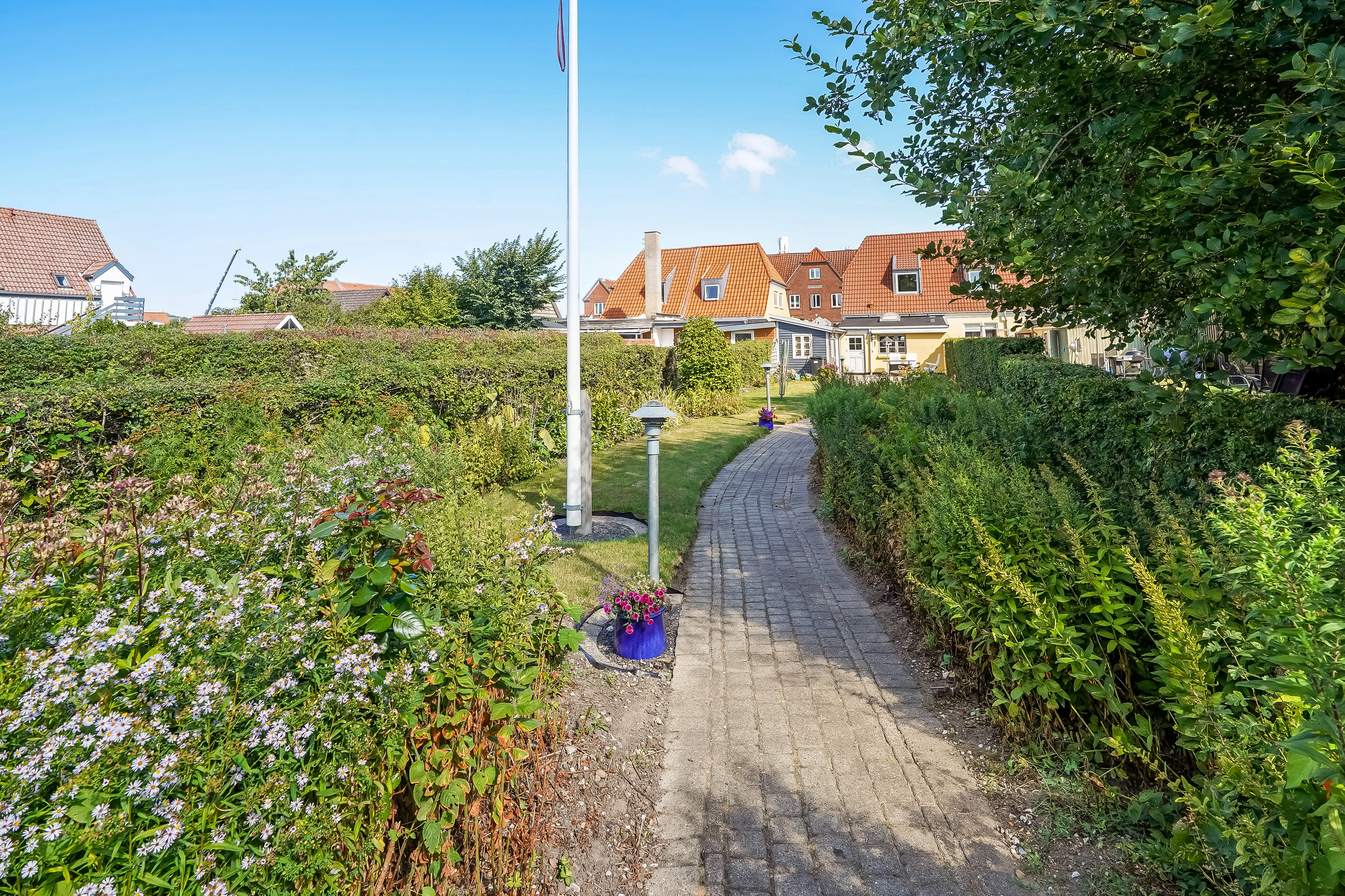 Fremhævet have billede i fuldskærmstilstand. Billede af Stationsvej 10, 5500 Middelfart