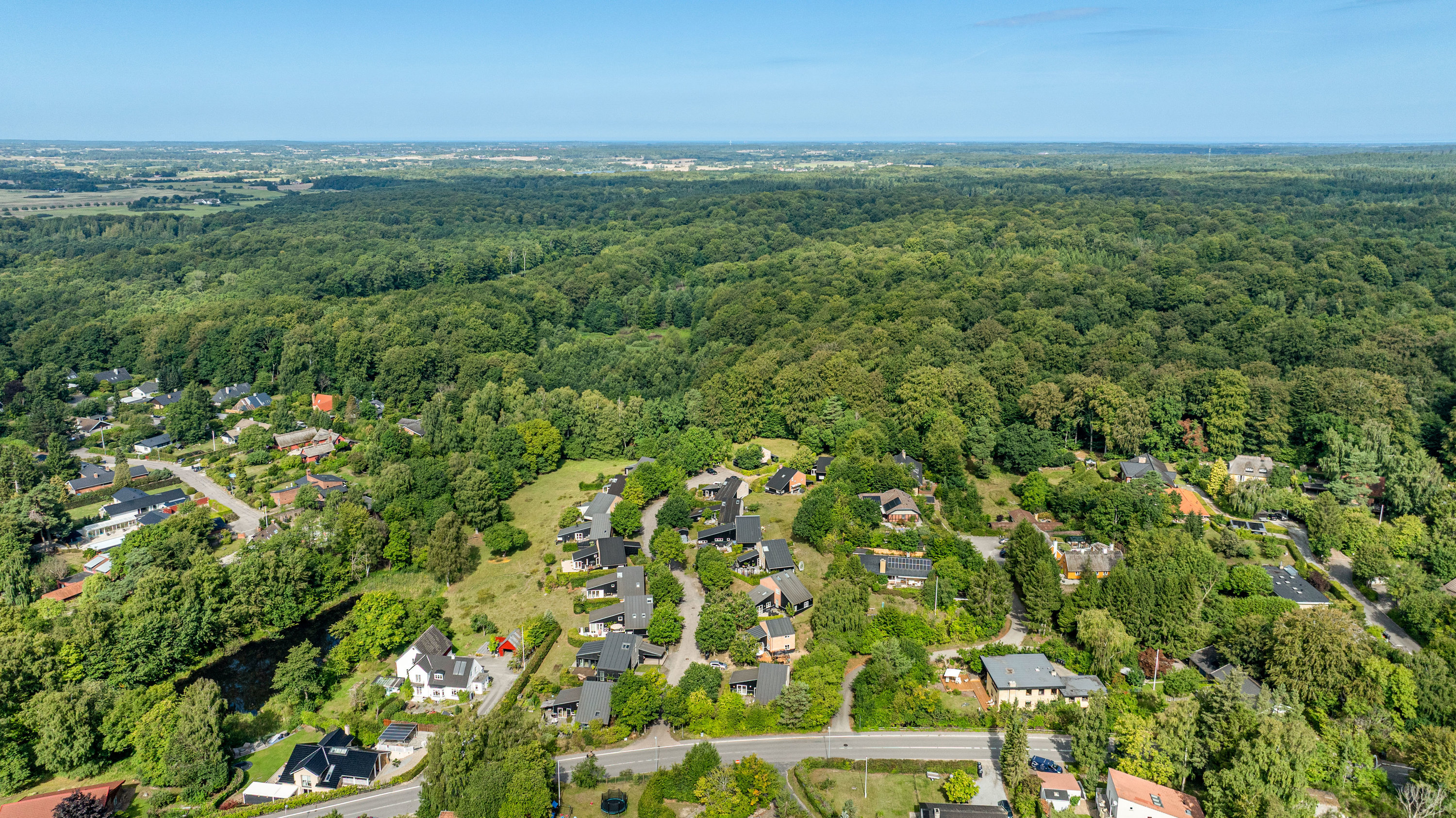 Fremhævet luftfoto billede i fuldskærmstilstand. Billede af Kulsvier Huse 2, Gadevang, 3400 Hillerød