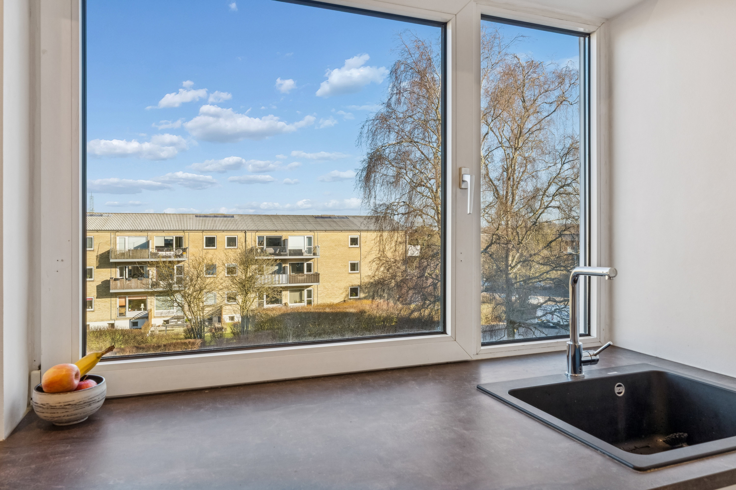 Fremhævet  billede i fuldskærmstilstand. Billede af Provstejorden 6, 1. th., 9000 Aalborg